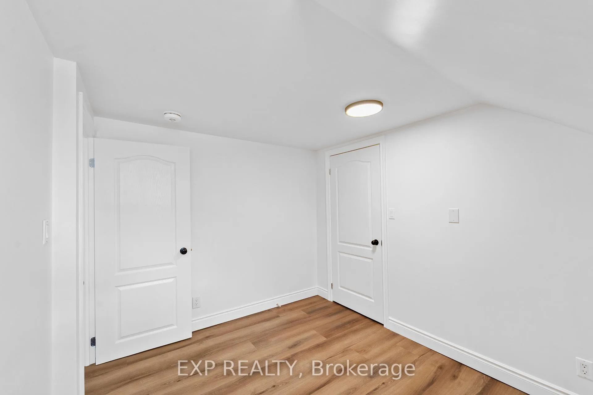 Photo 17 of Unit Unit A, 81 St Charles Street, Belleville, Belleville Ward — HOMEH