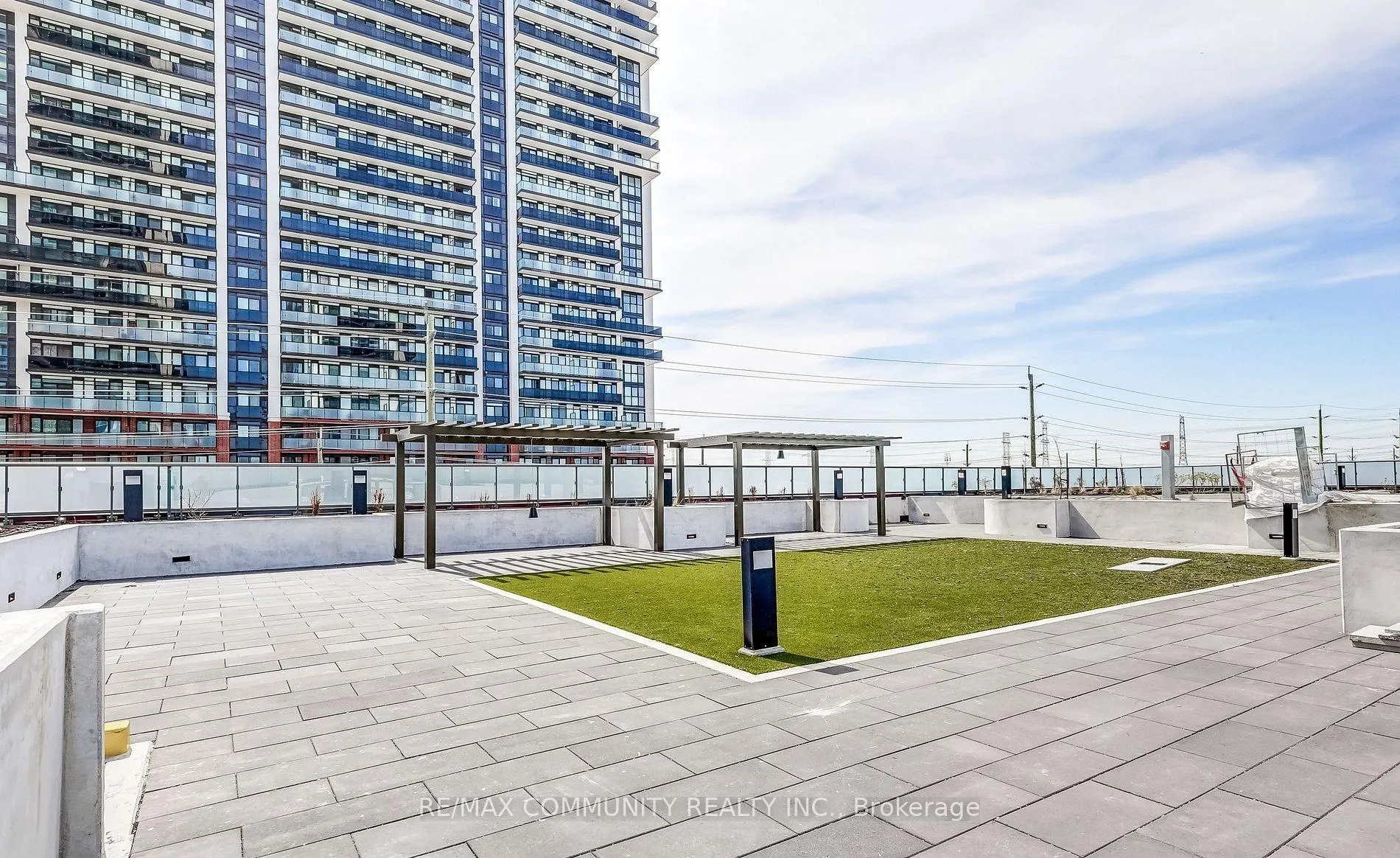 Photo 21 of Unit 401, 2545 Simcoe Street N, Oshawa, Windfields — HOMEH