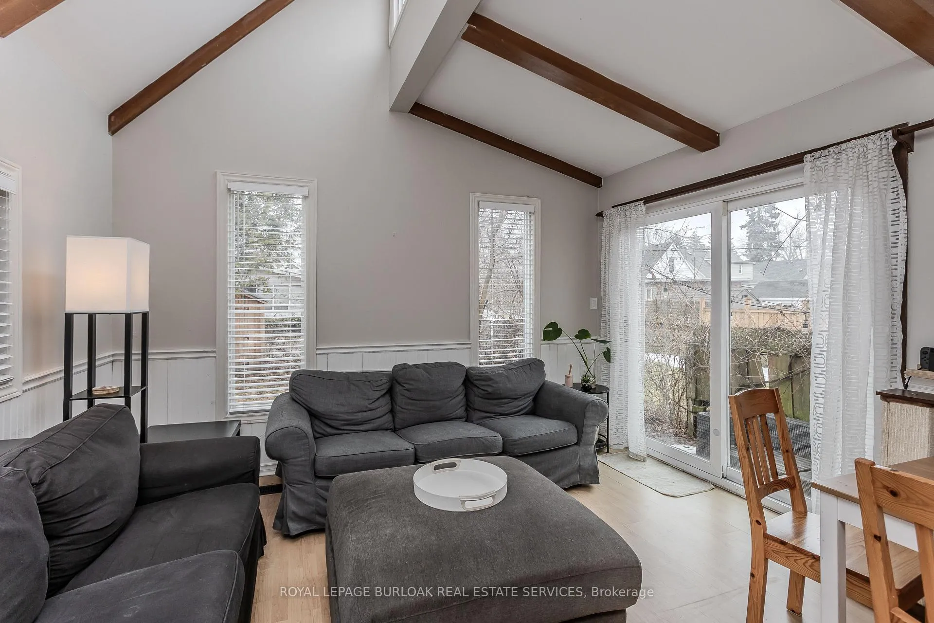 Photo 7 of 34 Hollywood Street N, Hamilton, Ainslie Wood — HOMEH