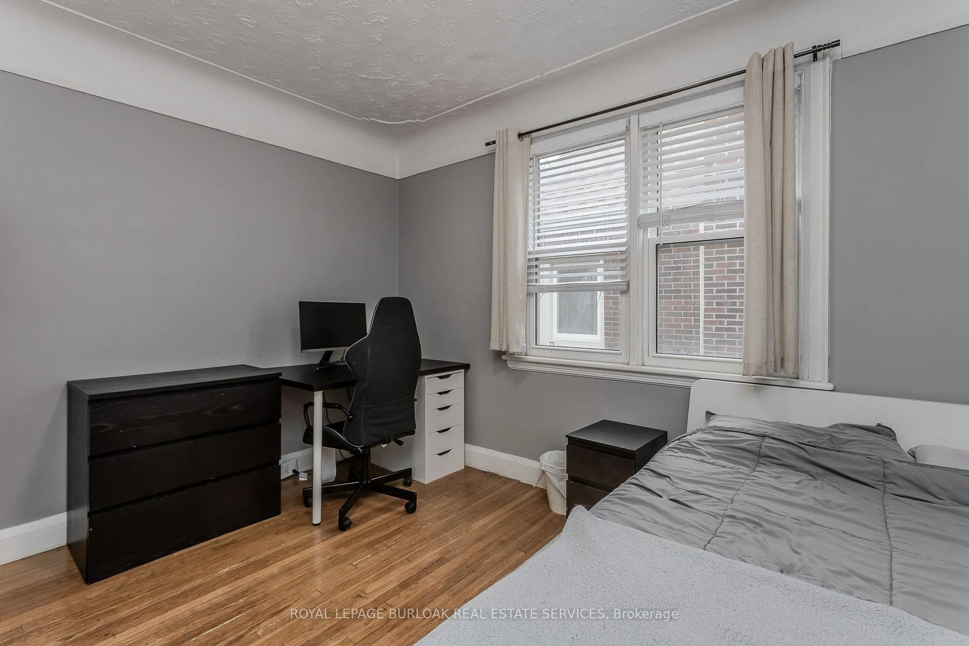 Photo 14 of 34 Hollywood Street N, Hamilton, Ainslie Wood — HOMEH