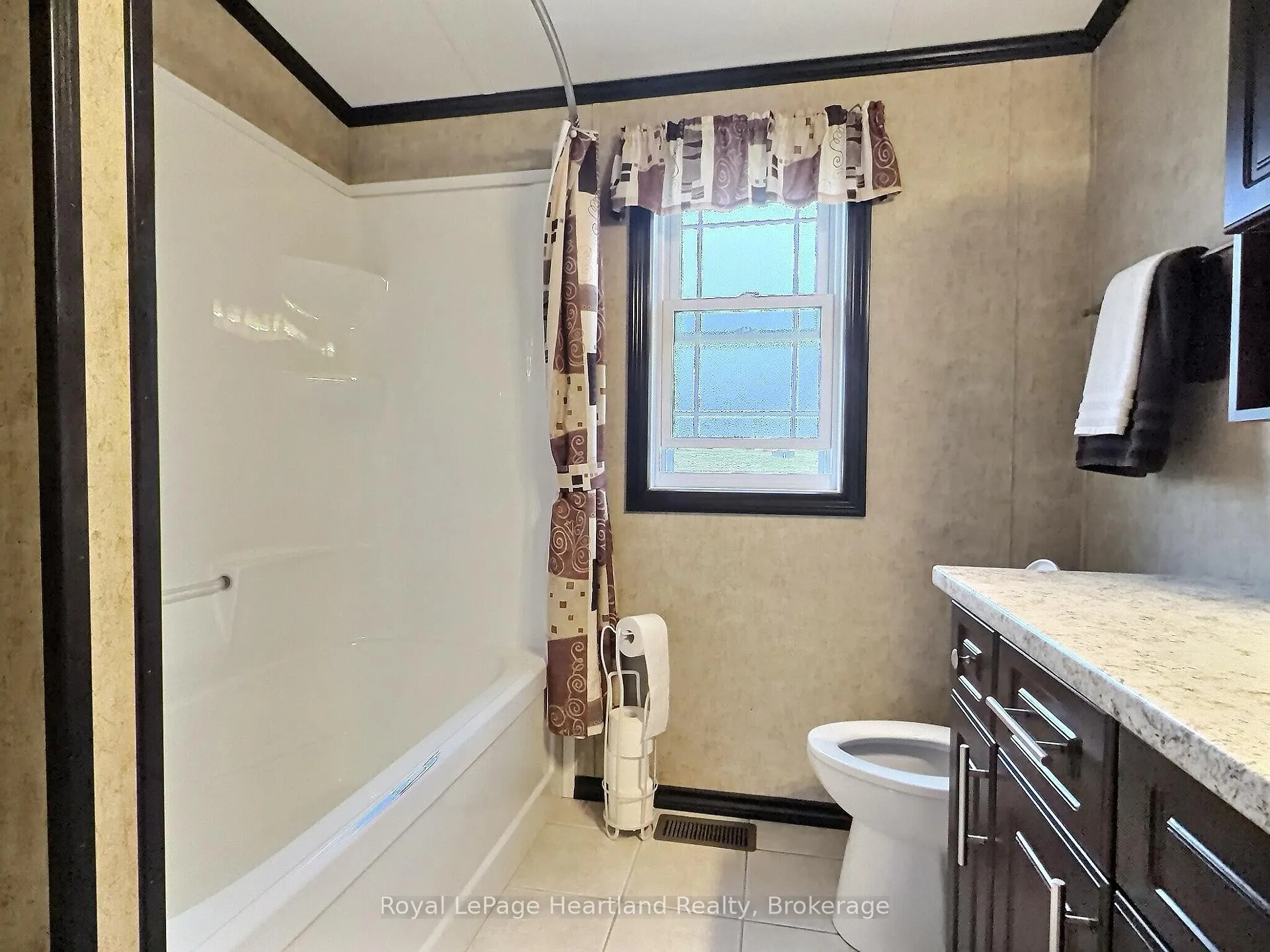 Photo 23 of 72167 Babylon Line, Bluewater, Hay — HOMEH