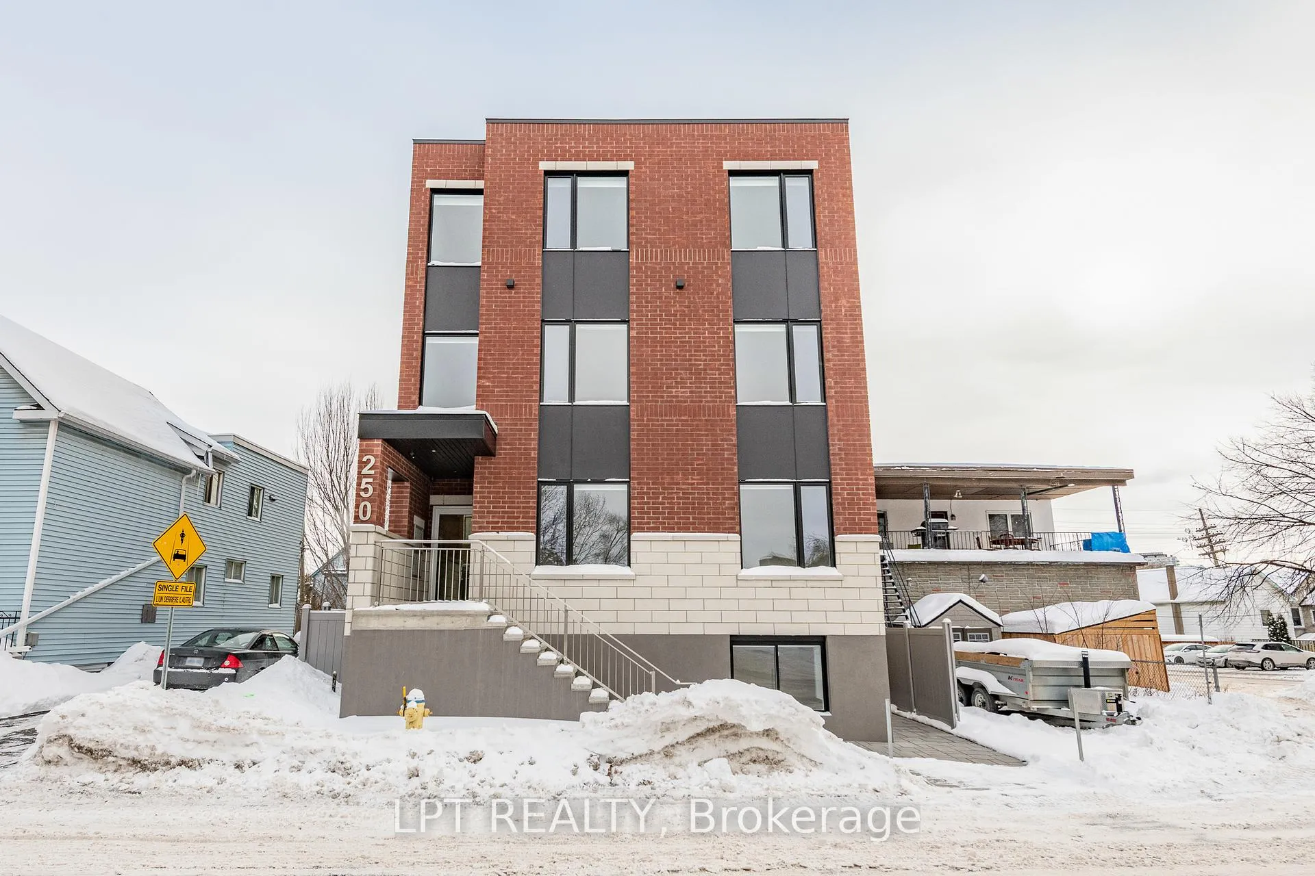 Photo 1 of Unit 2, 250 Shakespeare Street, Ottawa, Vanier — HOMEH