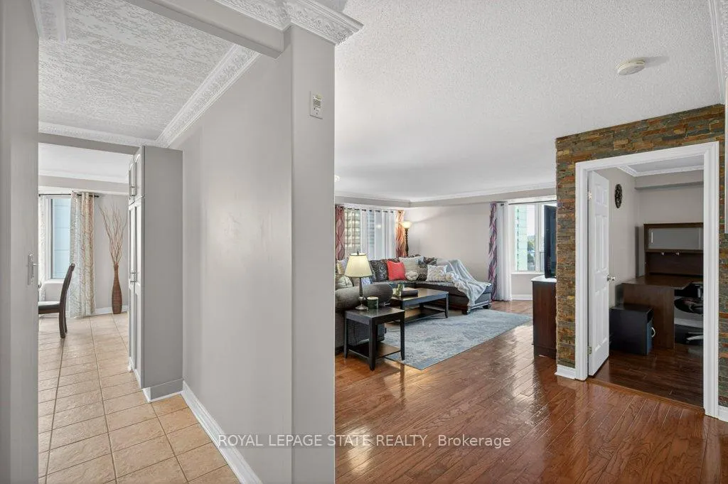 Photo 11 of Unit 803, 1272 Ontario Street, Burlington, Brant — HOMEH