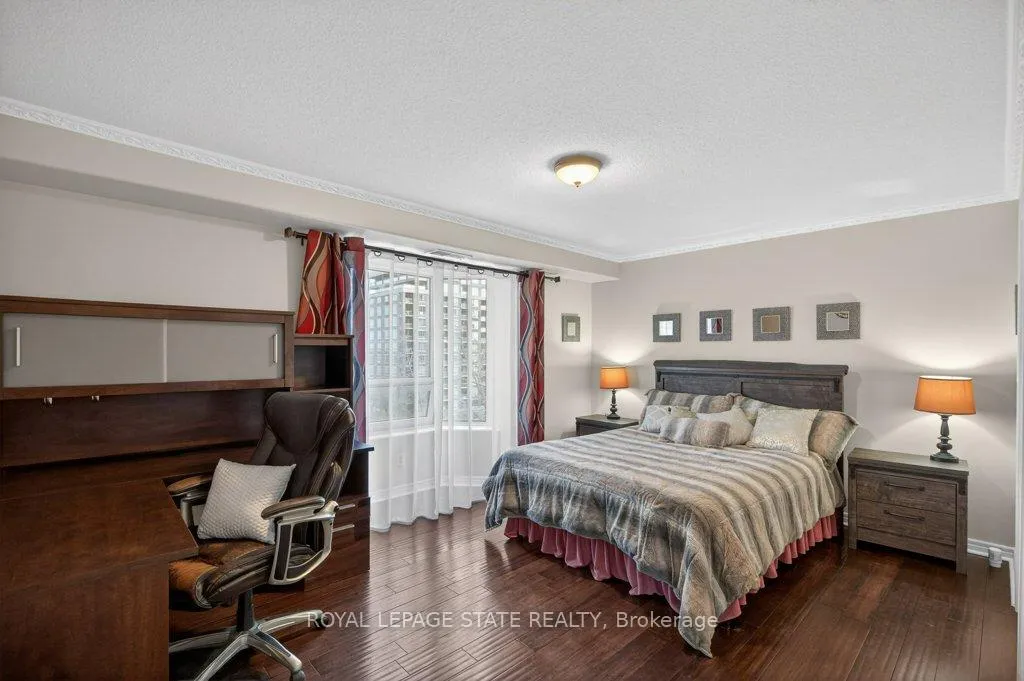 Photo 13 of Unit 803, 1272 Ontario Street, Burlington, Brant — HOMEH