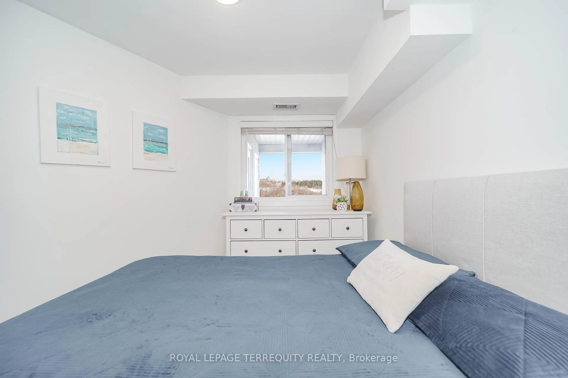 Photo 15 of Unit 2405, 6 Dayspring Circle, Brampton, Goreway Drive Corridor — HOMEH