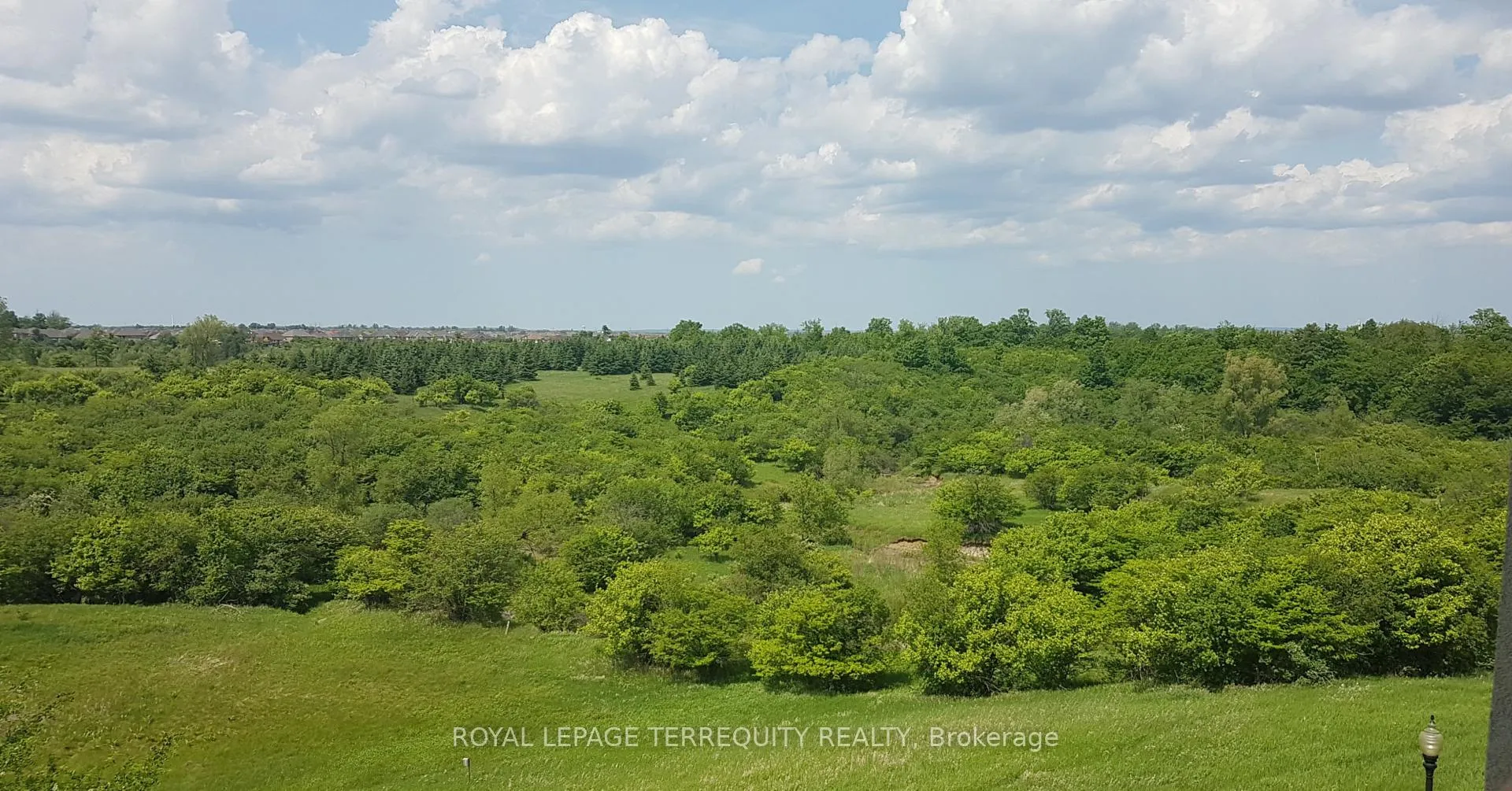 Photo 26 of Unit 2405, 6 Dayspring Circle, Brampton, Goreway Drive Corridor — HOMEH