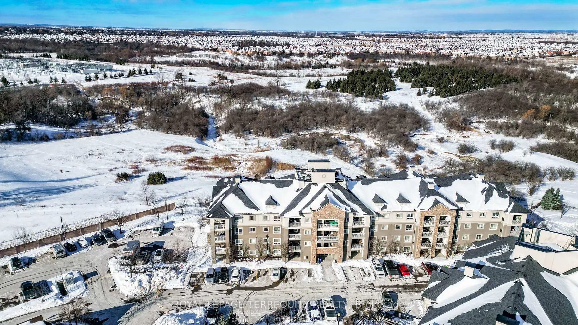 Photo 34 of Unit 2405, 6 Dayspring Circle, Brampton, Goreway Drive Corridor — HOMEH