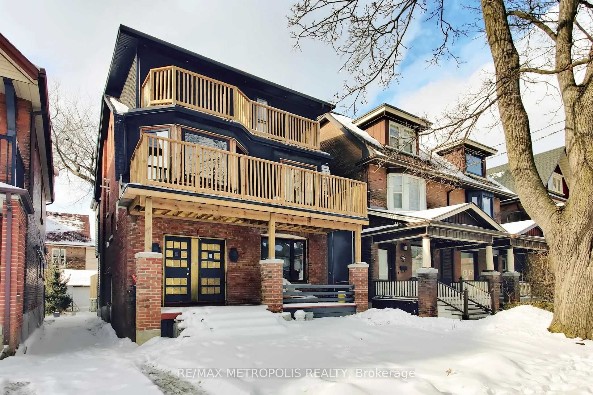 Photo 2 of 74 Roncesvalles Avenue, Toronto, Roncesvalles — HOMEH