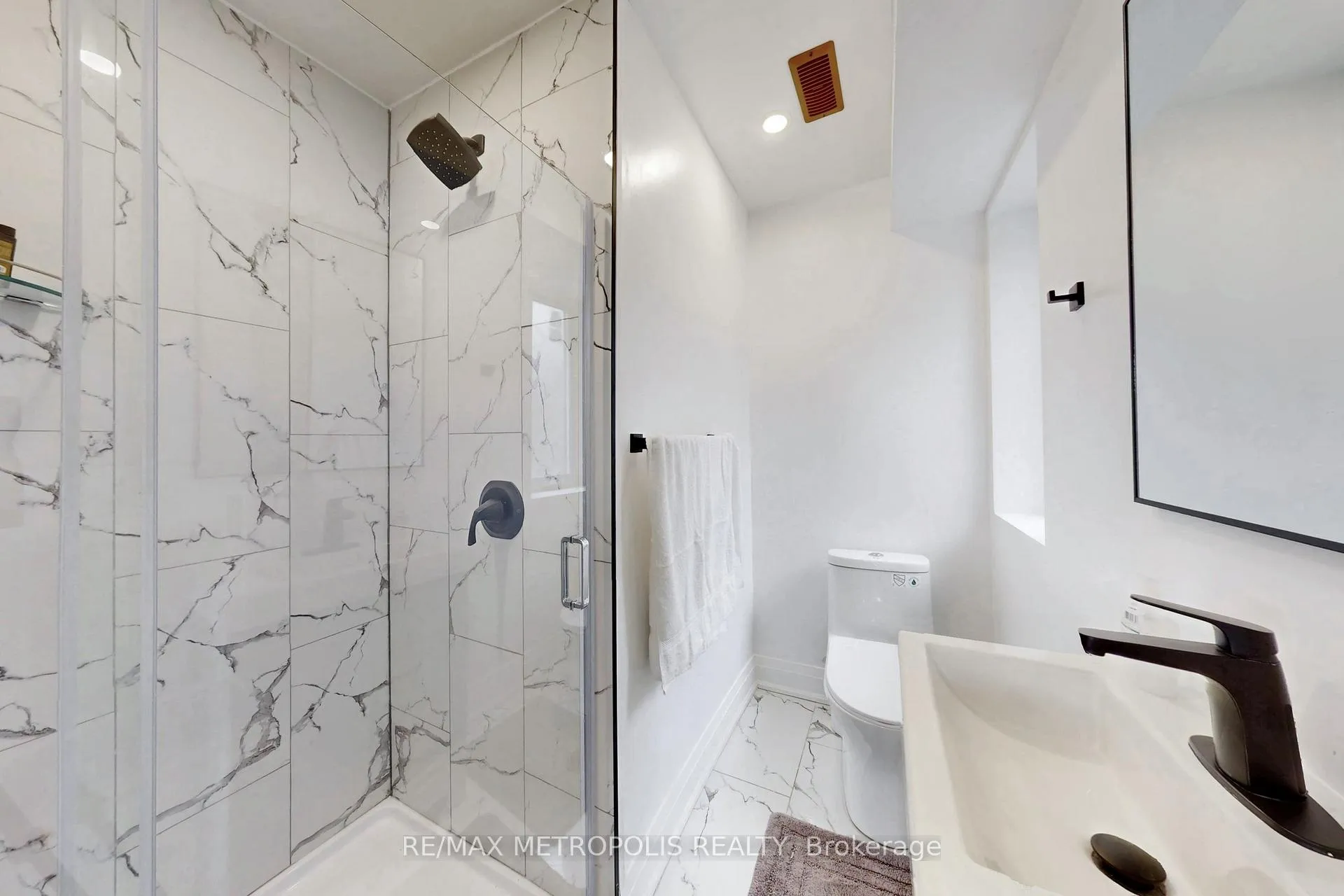 Photo 16 of 74 Roncesvalles Avenue, Toronto, Roncesvalles — HOMEH