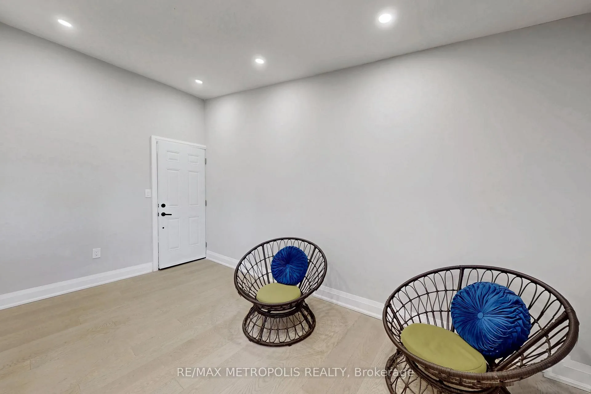 Photo 28 of 74 Roncesvalles Avenue, Toronto, Roncesvalles — HOMEH