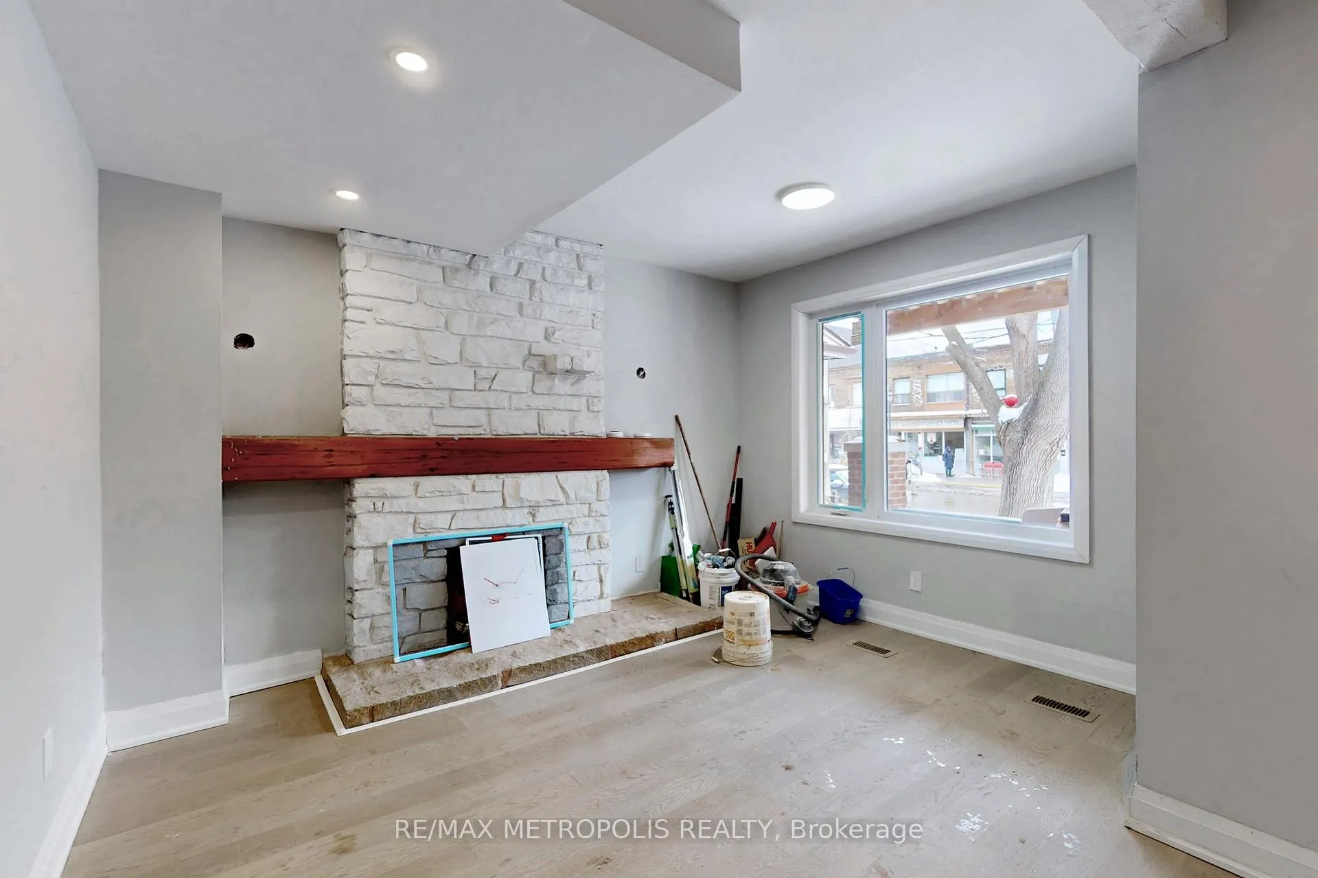 Photo 37 of 74 Roncesvalles Avenue, Toronto, Roncesvalles — HOMEH