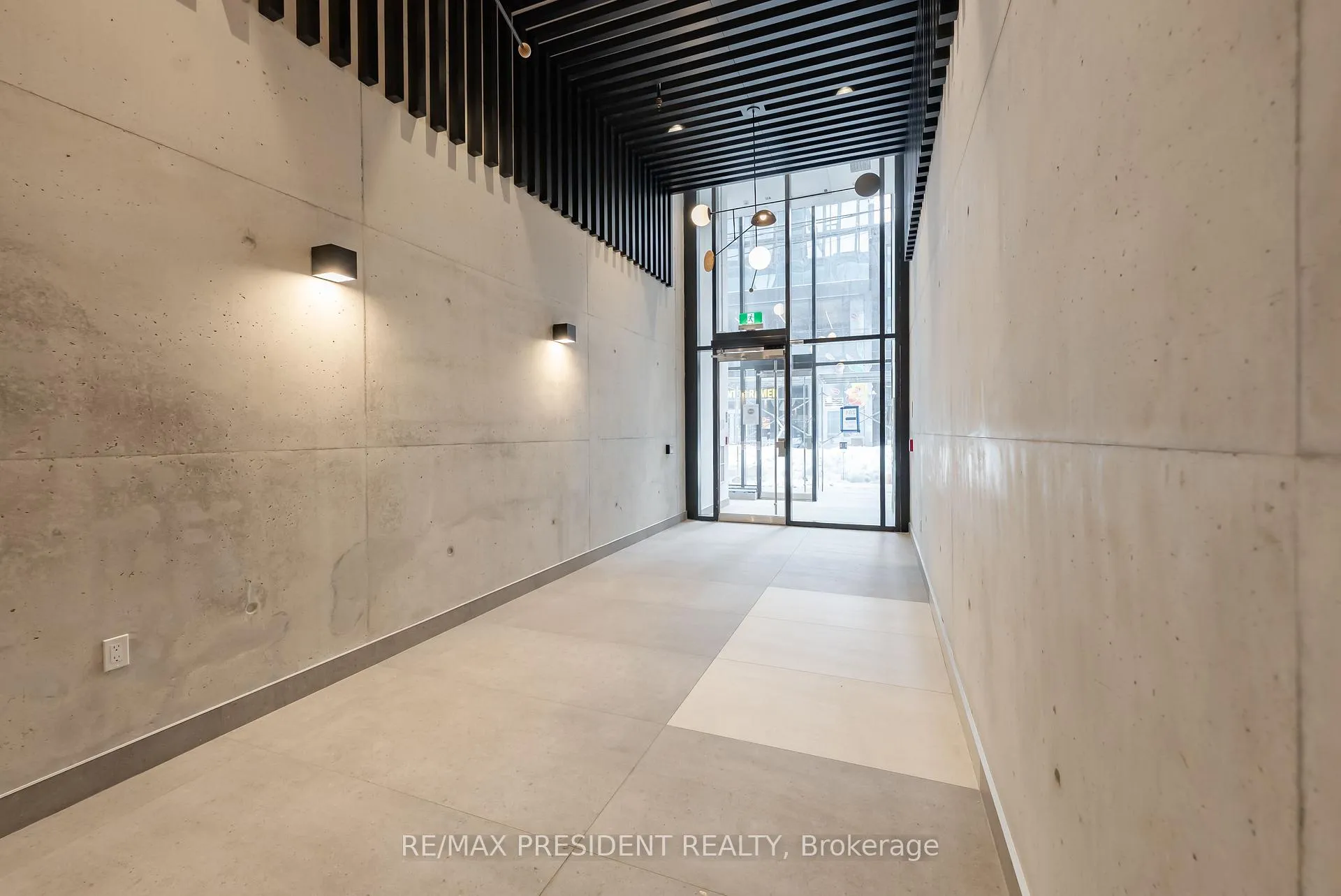 Photo 4 of Unit 603, 284 King Street E, Toronto, Moss Park — HOMEH