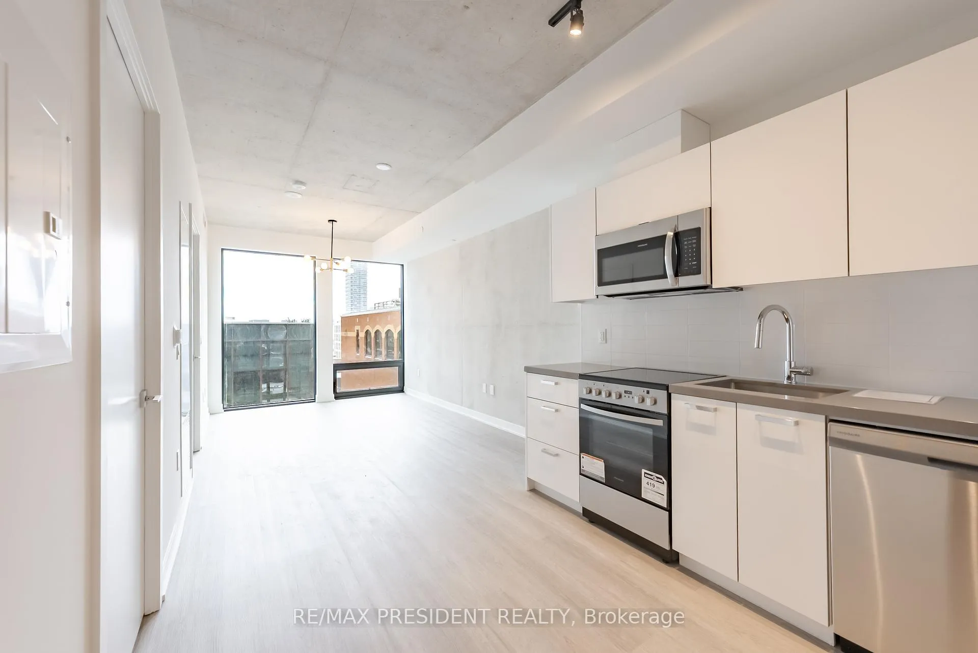 Photo 11 of Unit 603, 284 King Street E, Toronto, Moss Park — HOMEH