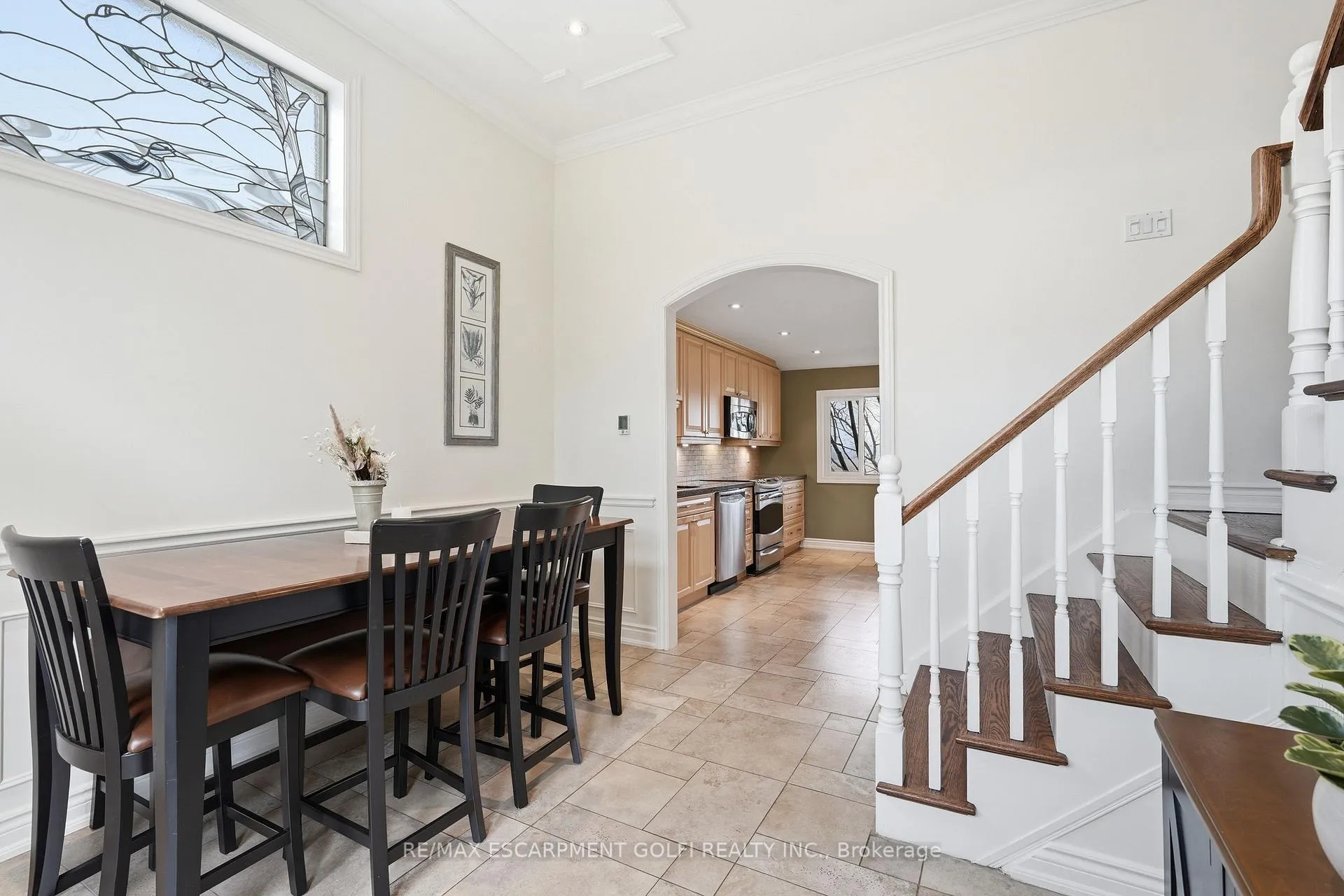 Photo 19 of 7298 Twenty Road E, Hamilton, Rural Glanbrook — HOMEH