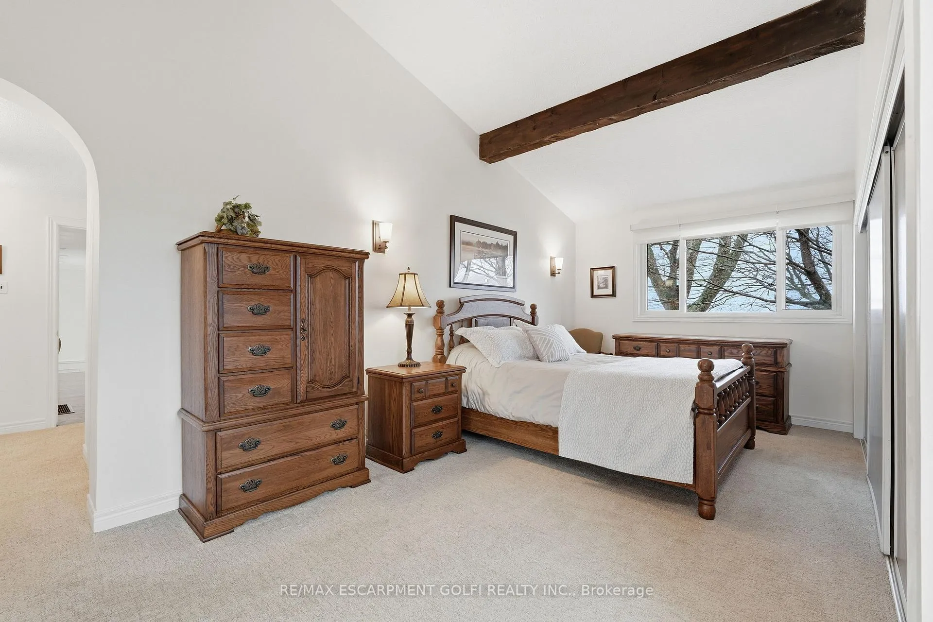 Photo 23 of 7298 Twenty Road E, Hamilton, Rural Glanbrook — HOMEH