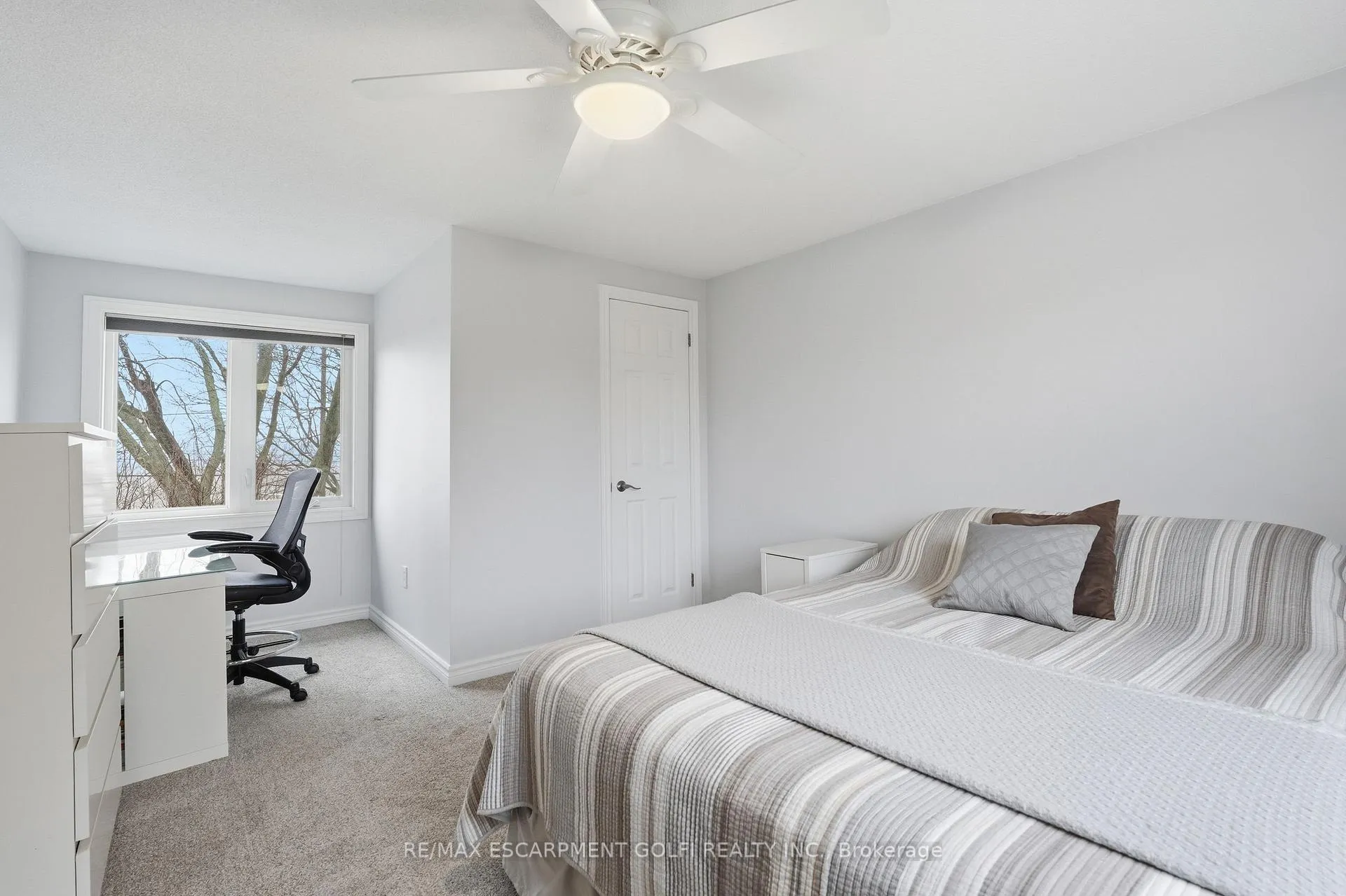 Photo 28 of 7298 Twenty Road E, Hamilton, Rural Glanbrook — HOMEH