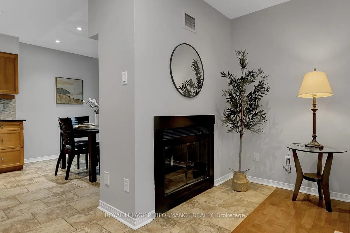 Photo 8 of 19 Columbus Avenue, Ottawa, Overbrook — HOMEH