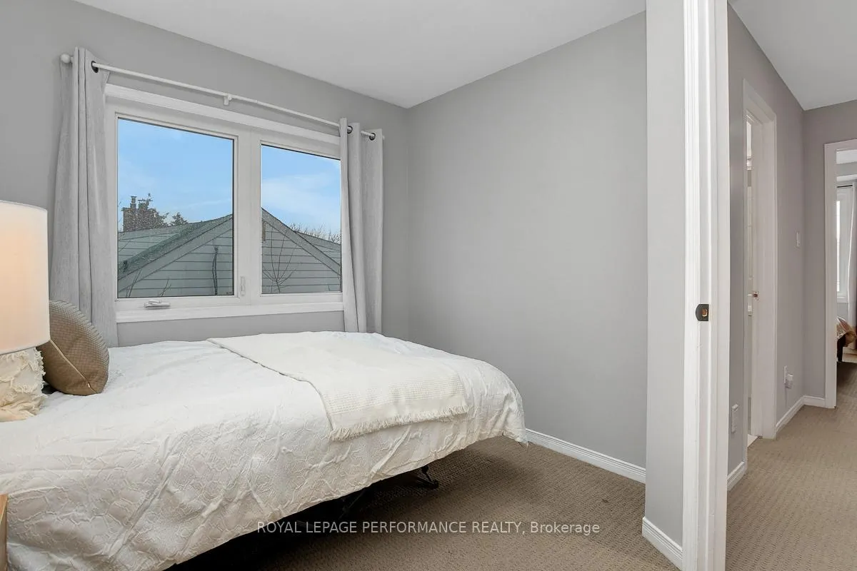 Photo 25 of 19 Columbus Avenue, Ottawa, Overbrook — HOMEH