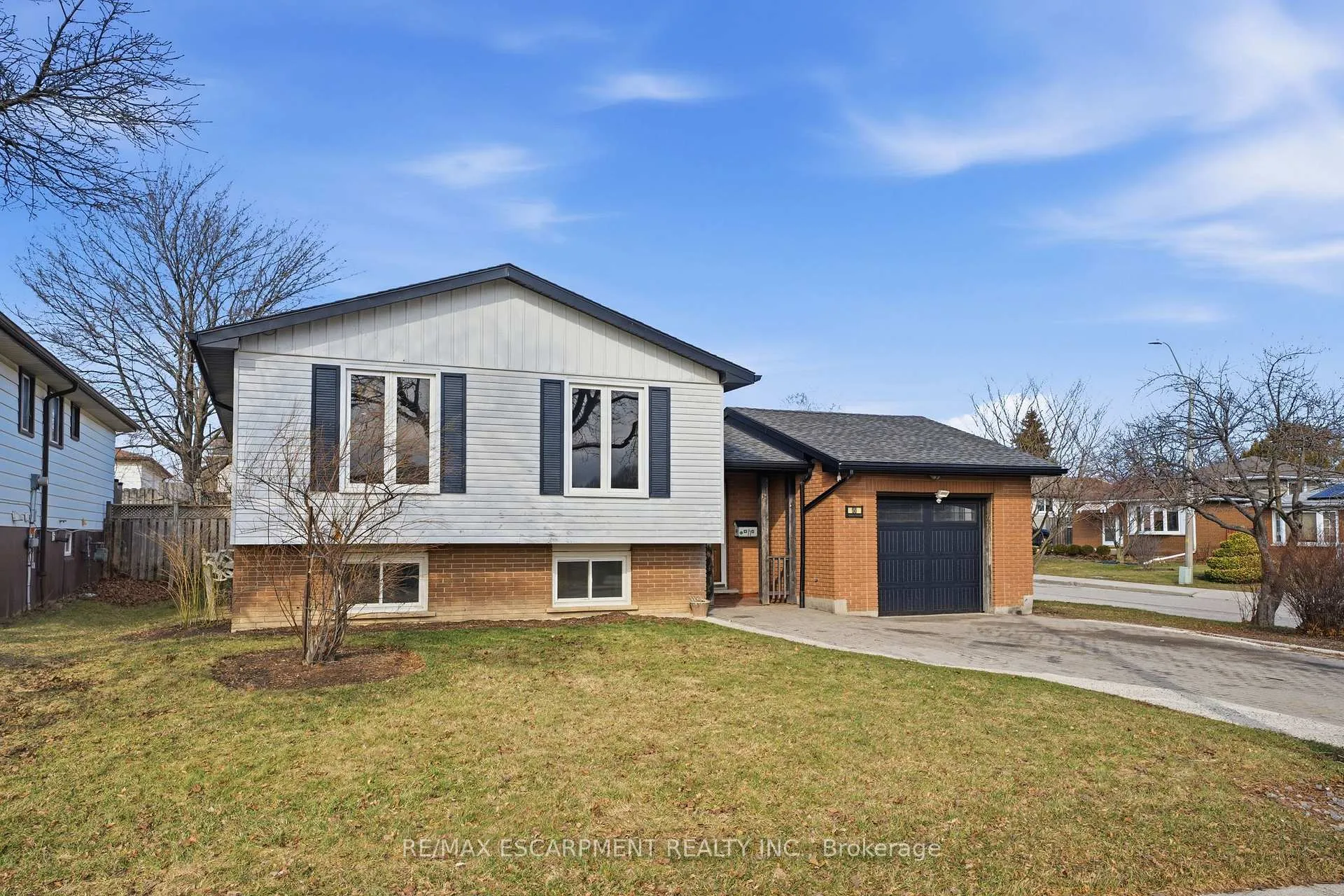 Photo 2 of 50 Lawnhurst Drive, Hamilton, Lawfield — HOMEH