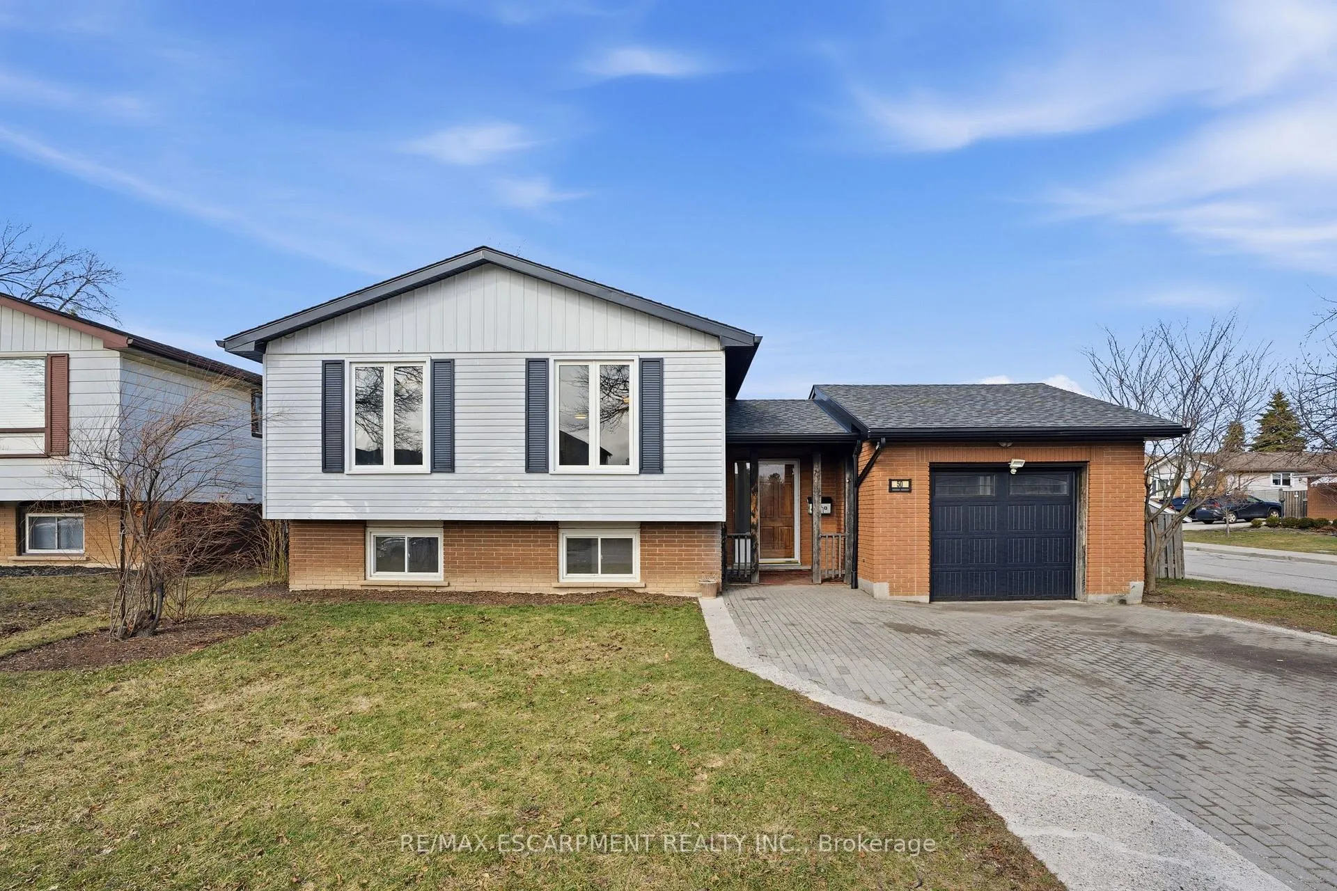 Photo 3 of 50 Lawnhurst Drive, Hamilton, Lawfield — HOMEH
