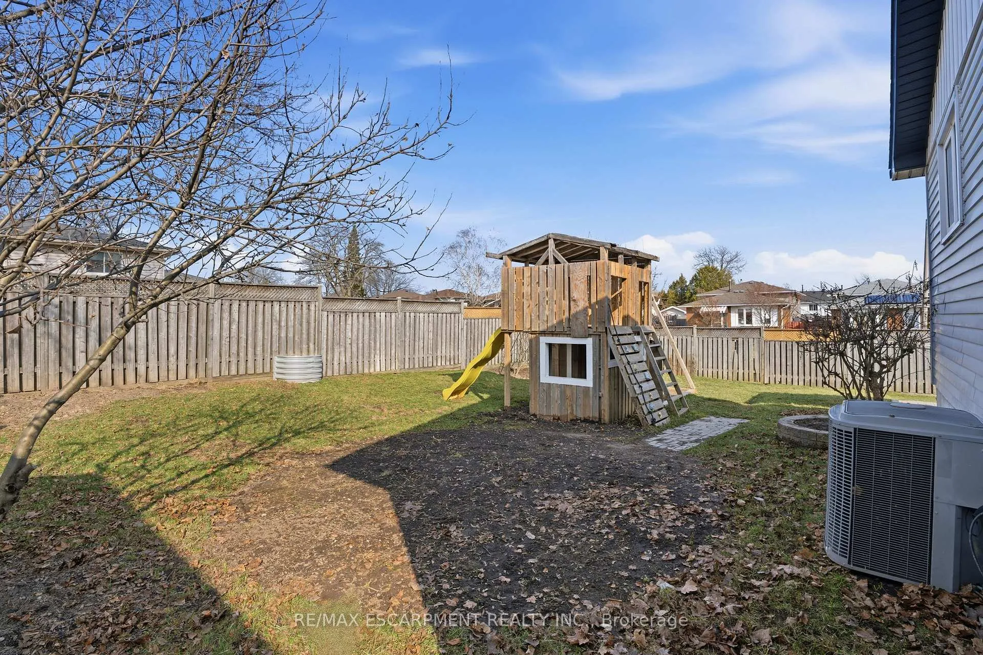 Photo 41 of 50 Lawnhurst Drive, Hamilton, Lawfield — HOMEH