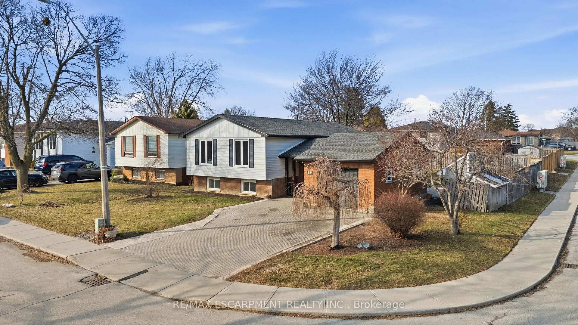 Photo 42 of 50 Lawnhurst Drive, Hamilton, Lawfield — HOMEH