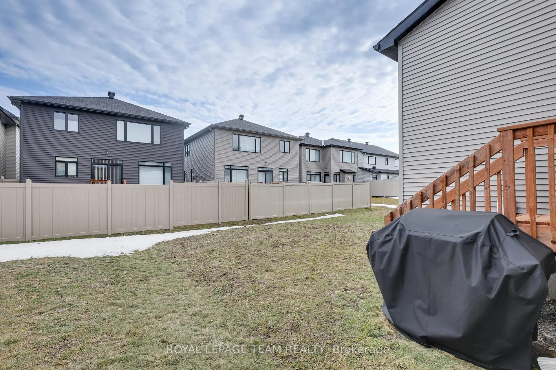 Photo 31 of 840 Clapham Terrace, Ottawa, Stittsville (South) — HOMEH