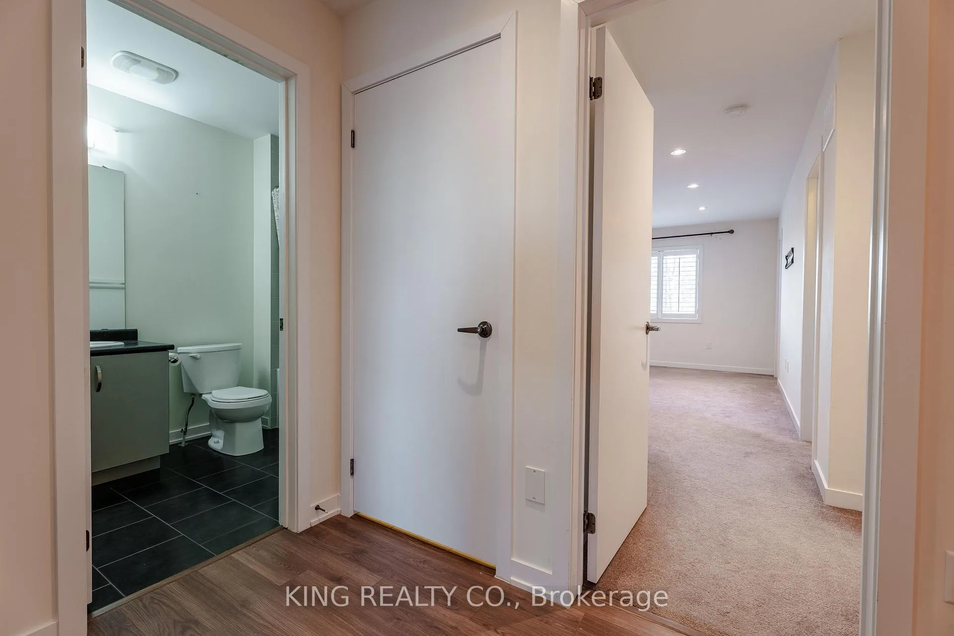 Photo 21 of Unit MAIN, 136 Crafter Crescent, Hamilton, Stoney Creek Mountain — HOMEH