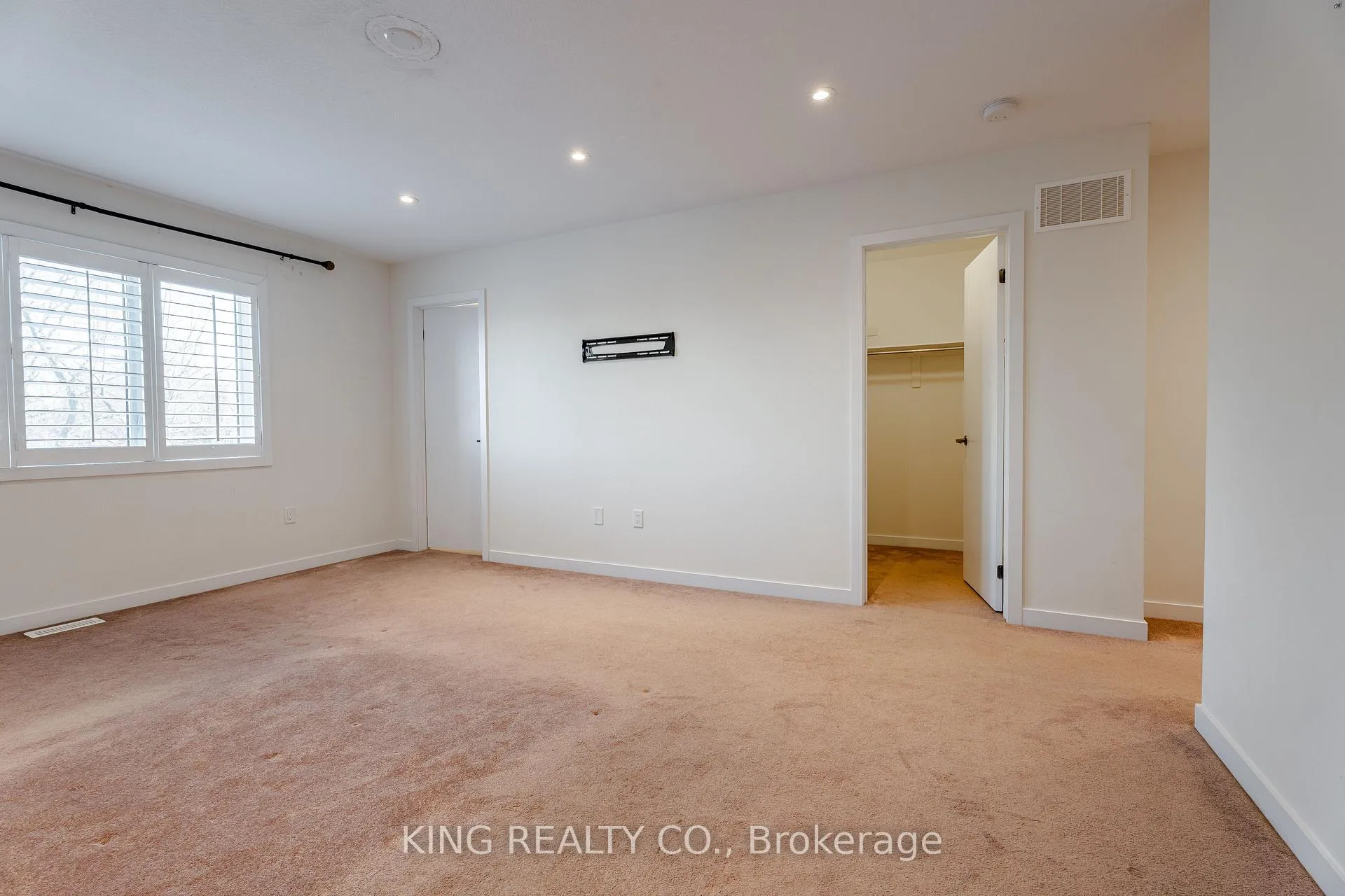 Photo 23 of Unit MAIN, 136 Crafter Crescent, Hamilton, Stoney Creek Mountain — HOMEH