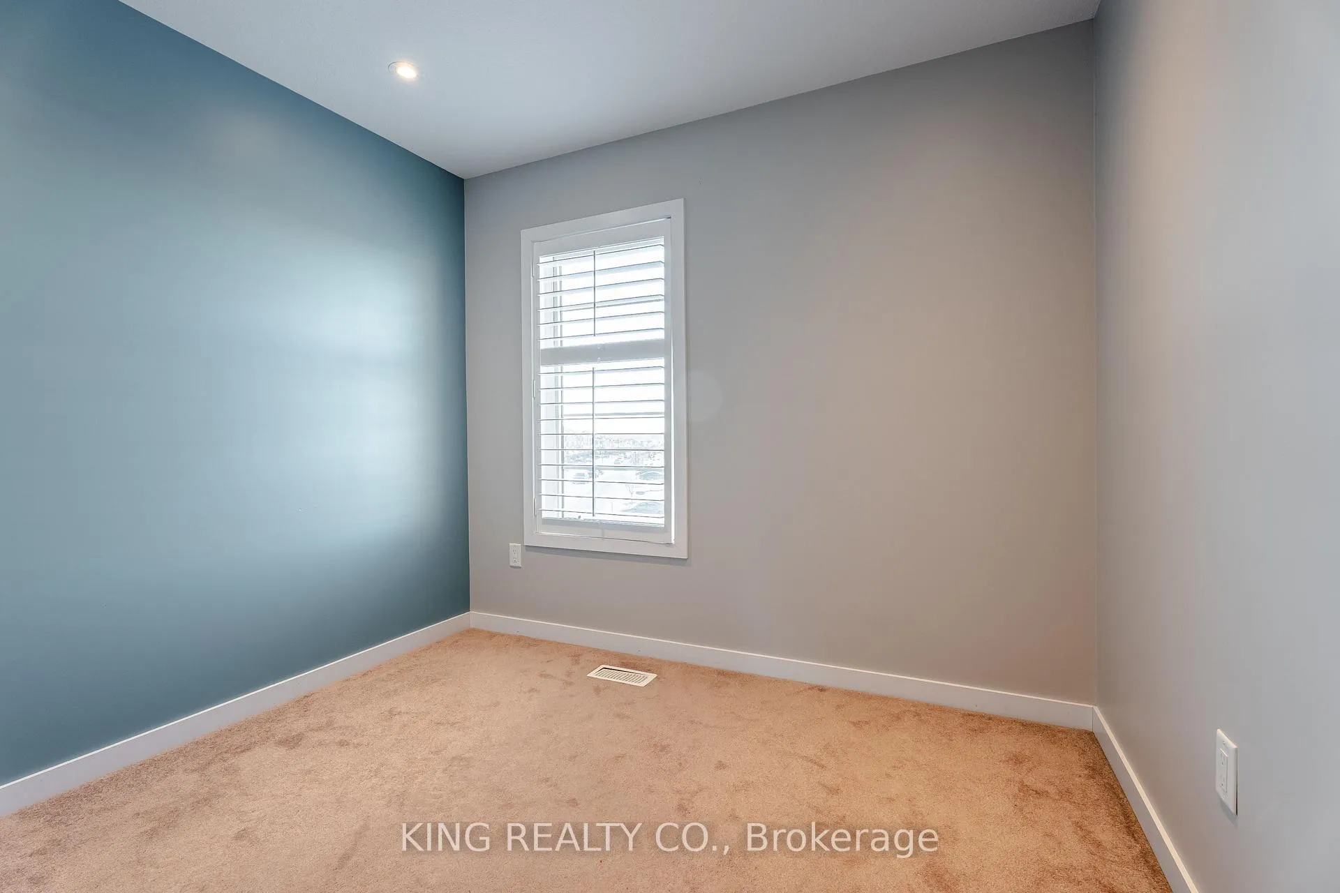 Photo 27 of Unit MAIN, 136 Crafter Crescent, Hamilton, Stoney Creek Mountain — HOMEH