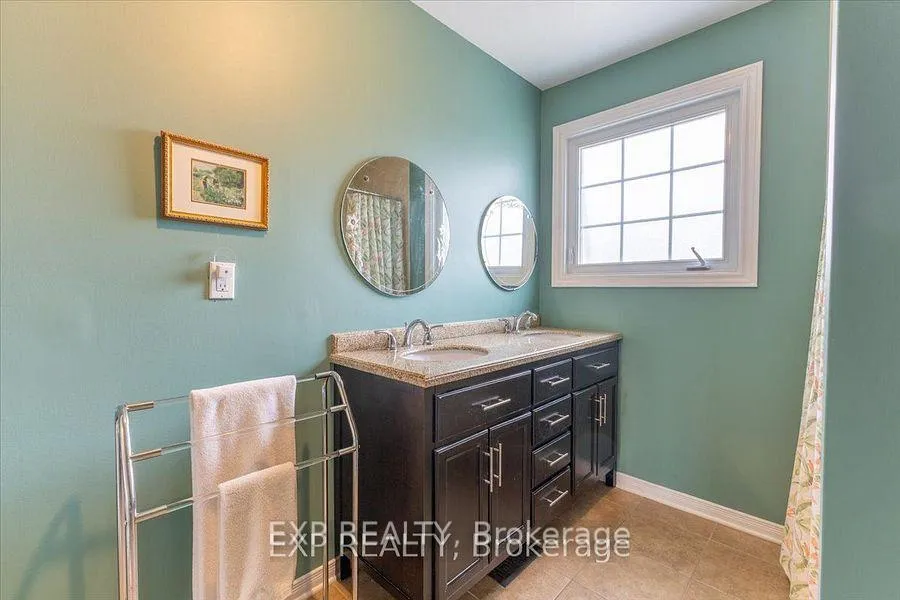 Photo 23 of 422 Kintyre Private, Ottawa, Carleton Square — HOMEH
