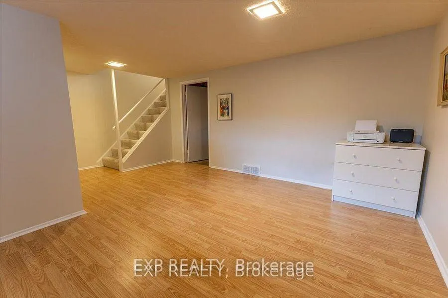 Photo 27 of 422 Kintyre Private, Ottawa, Carleton Square — HOMEH