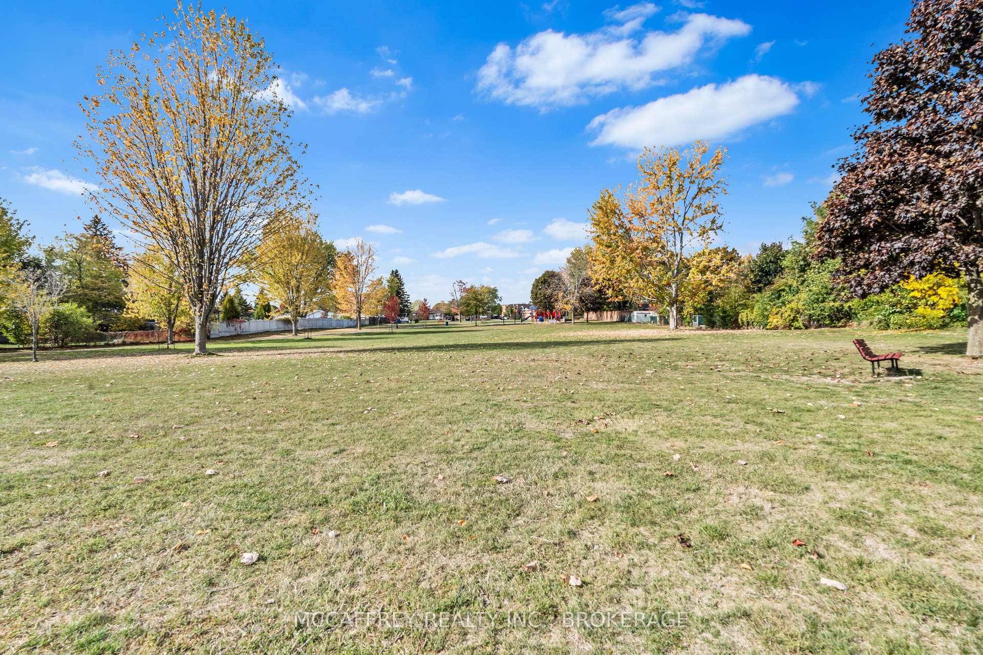 Photo 47 of 59 Loyalist Avenue, Loyalist, Amherstview — HOMEH