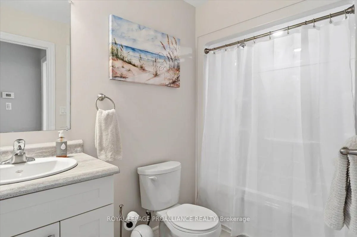 Photo 15 of 74 Conger Drive, Prince Edward County, Wellington — HOMEH