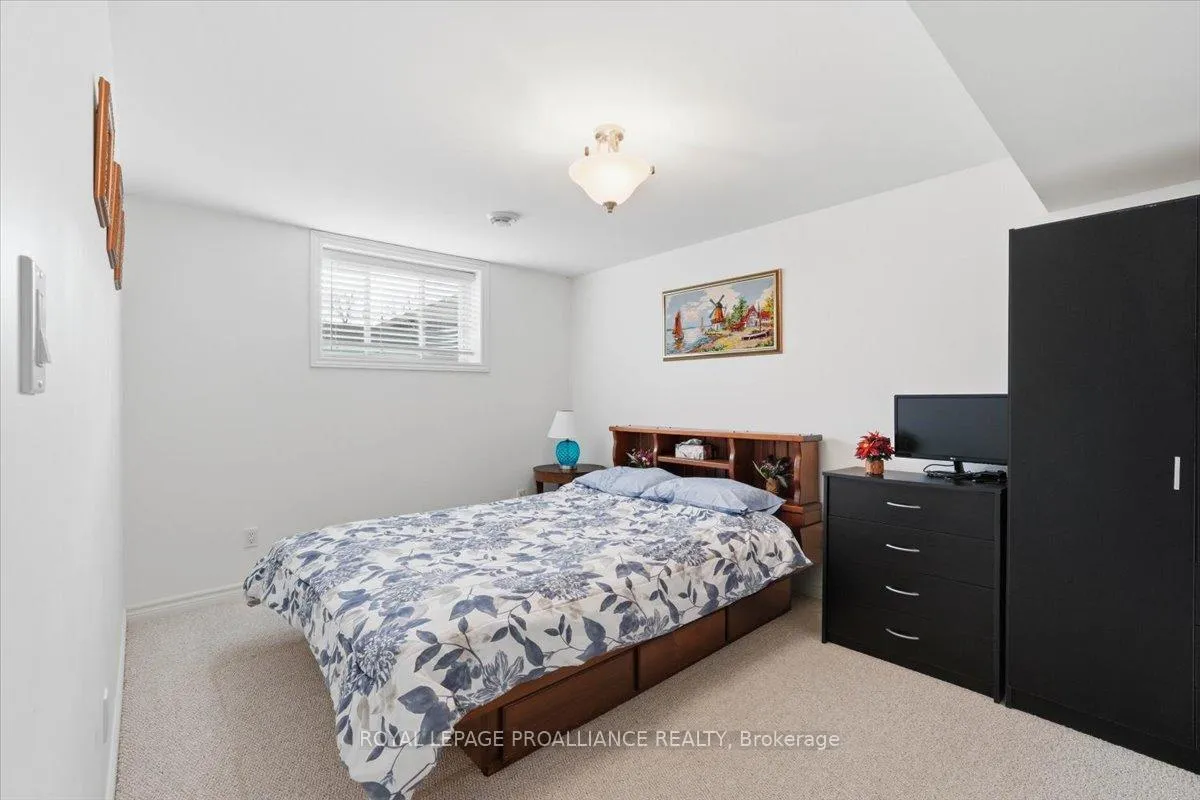 Photo 28 of 74 Conger Drive, Prince Edward County, Wellington — HOMEH