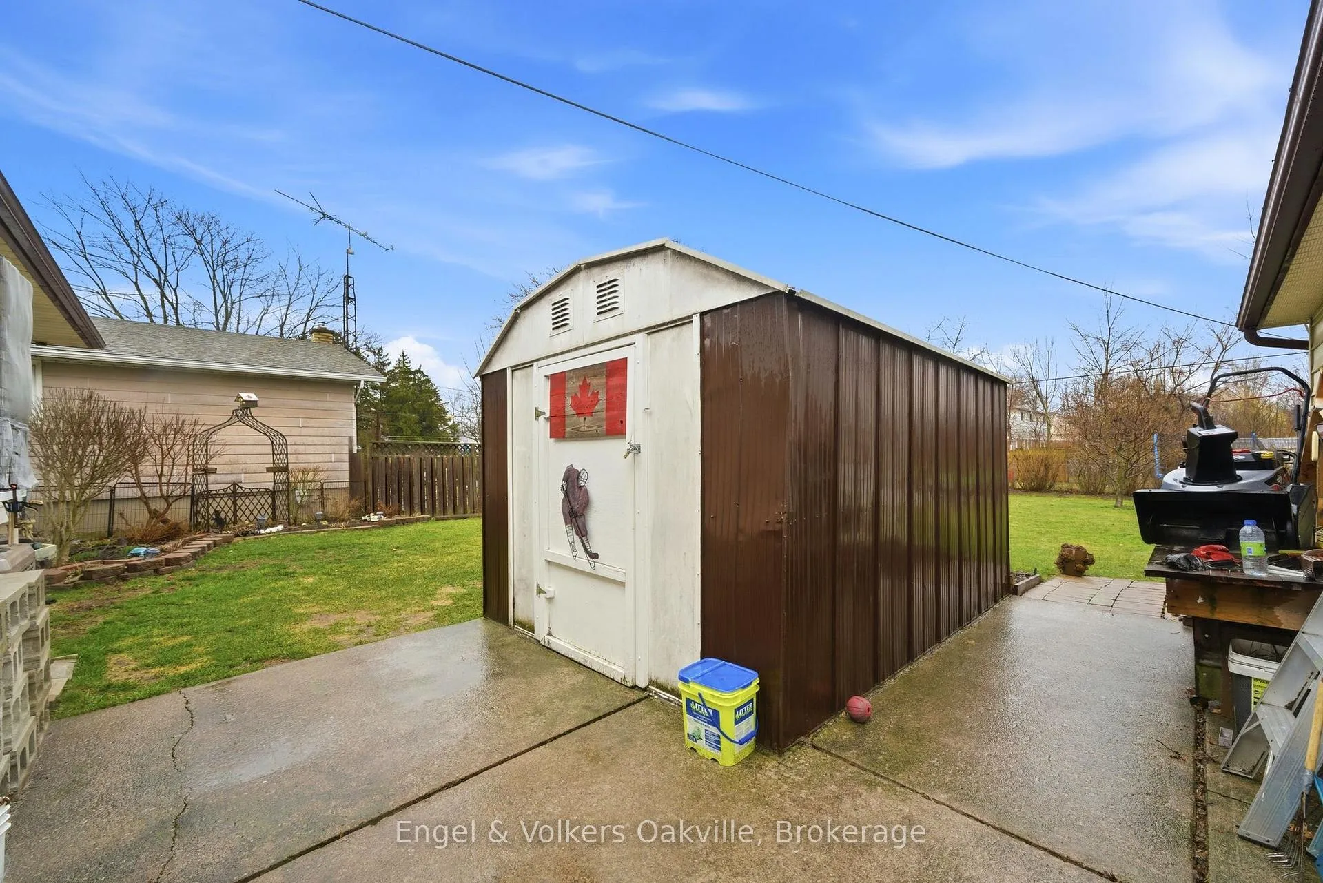 Photo 20 of 56 Bloomfield Avenue, St. Catharines, Secord Woods — HOMEH