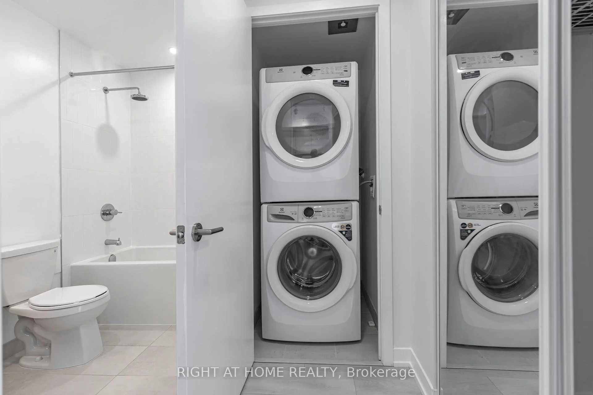 Photo 18 of Unit 320, 7950 Bathurst Street, Vaughan, Beverley Glen — HOMEH