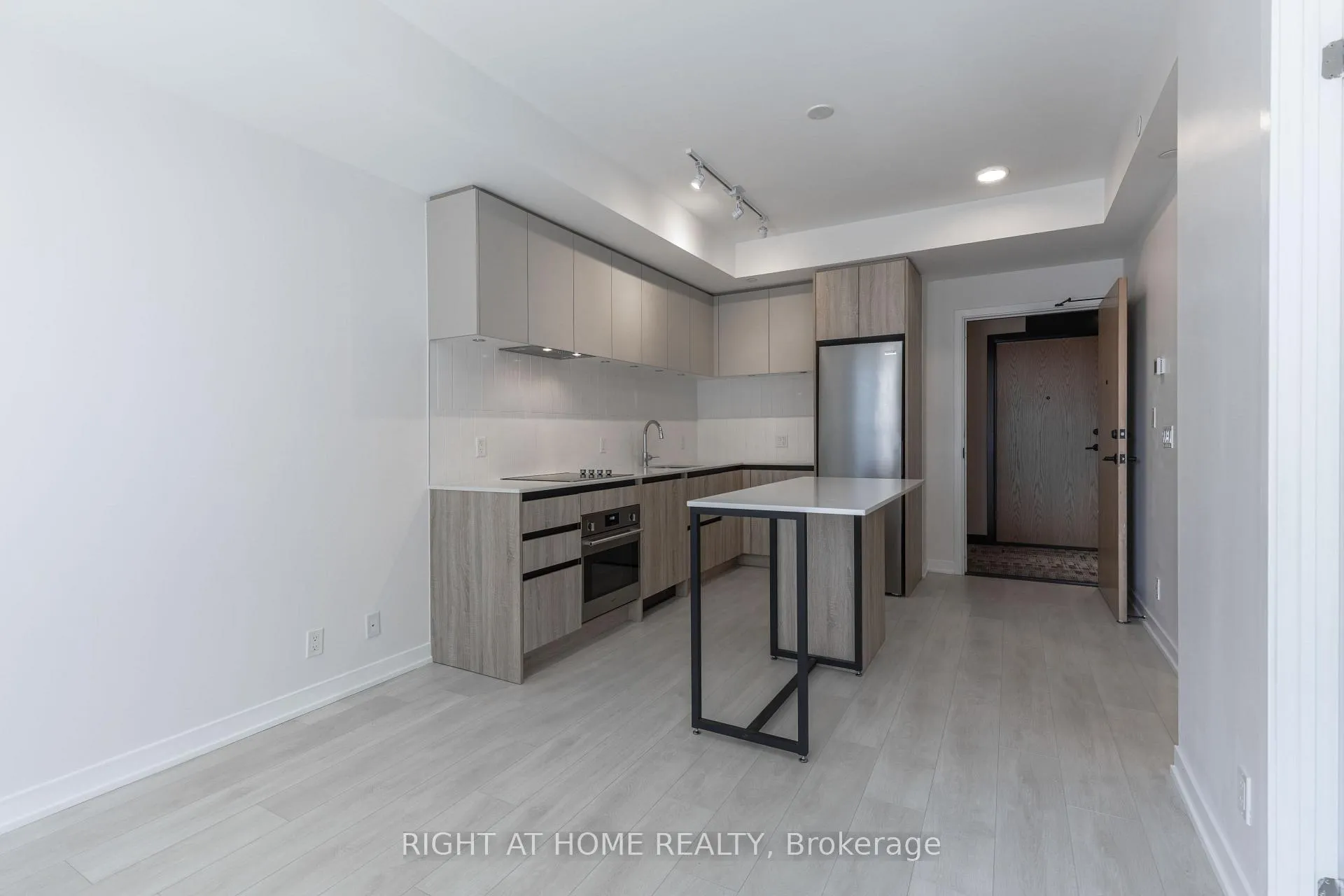 Photo 27 of Unit 320, 7950 Bathurst Street, Vaughan, Beverley Glen — HOMEH