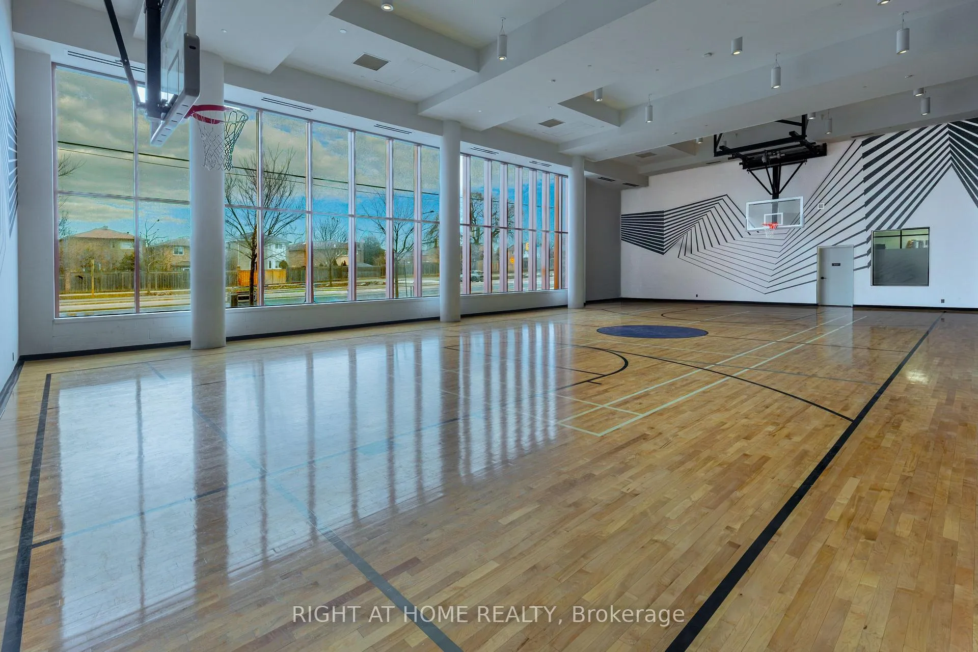 Photo 42 of Unit 320, 7950 Bathurst Street, Vaughan, Beverley Glen — HOMEH