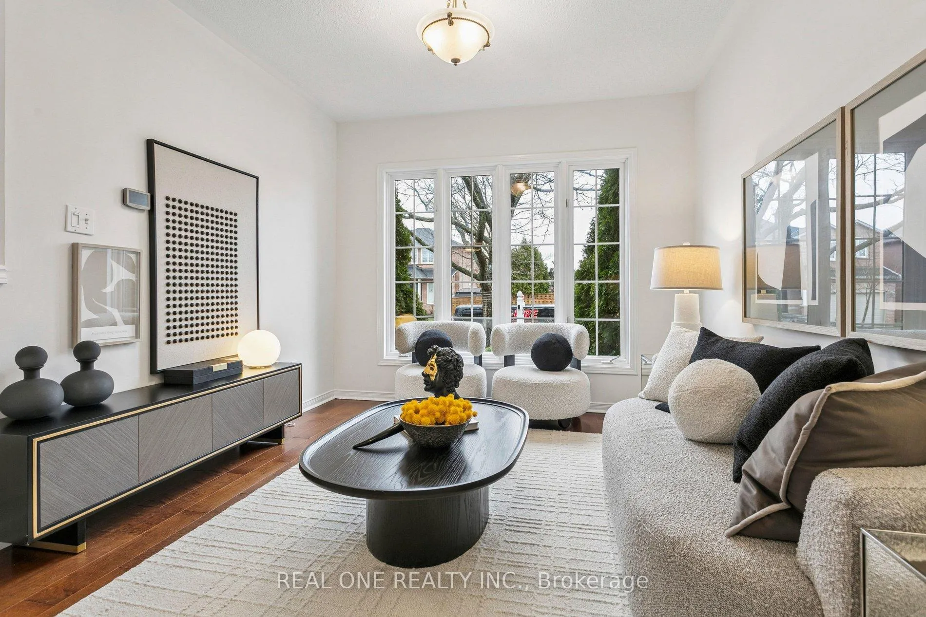 Photo 6 of 2262 Pell Crescent, Oakville, Westmount — HOMEH