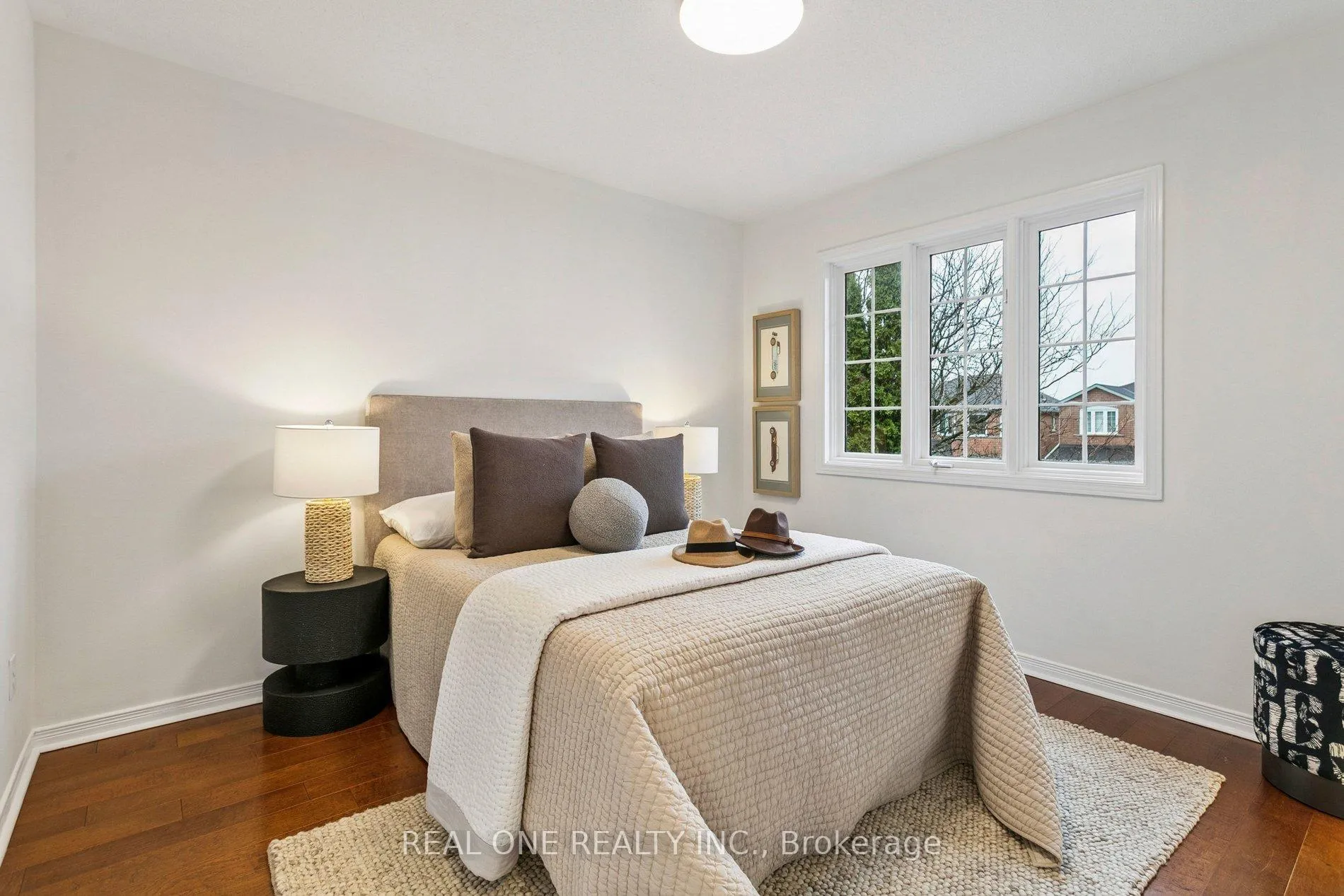 Photo 22 of 2262 Pell Crescent, Oakville, Westmount — HOMEH