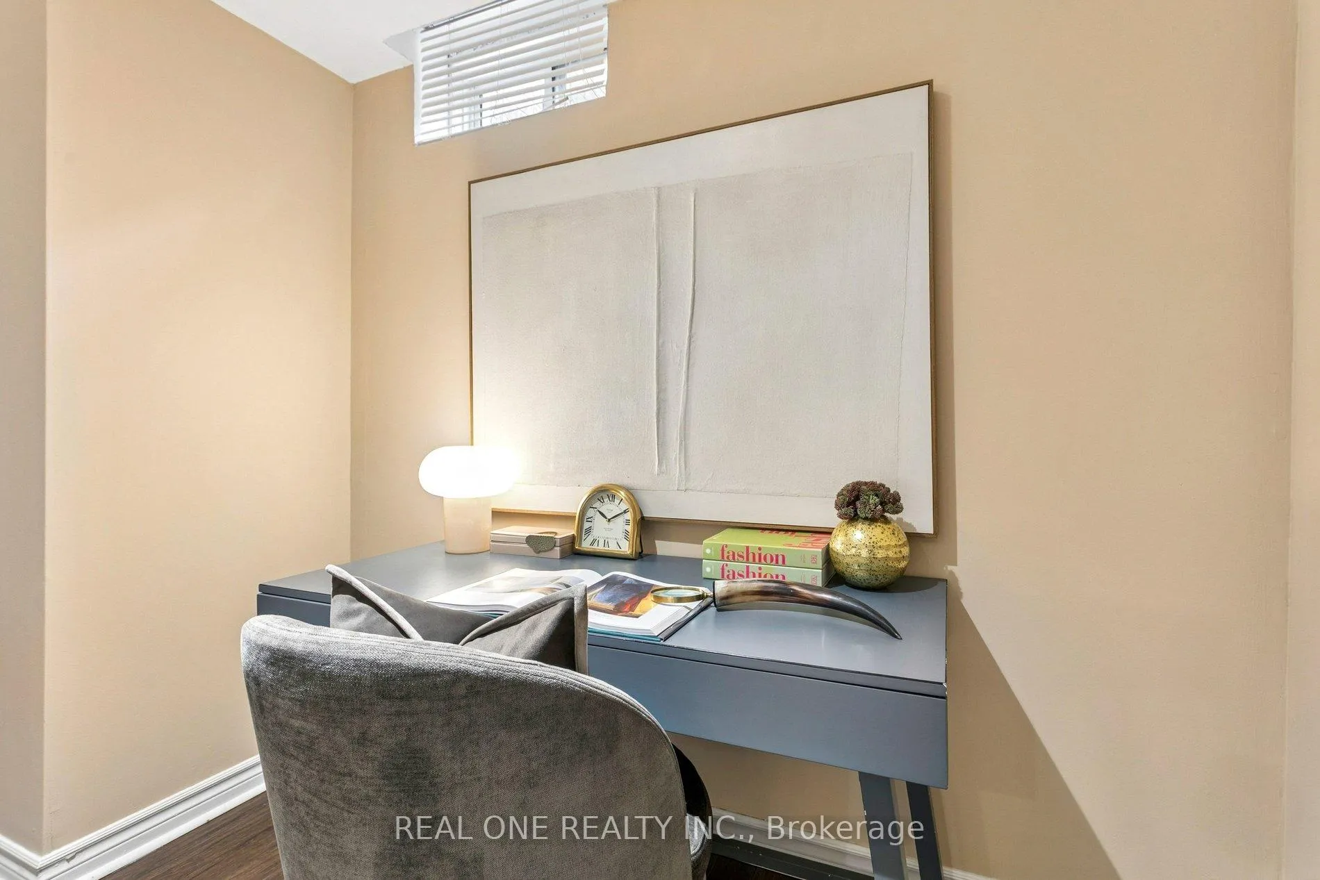 Photo 34 of 2262 Pell Crescent, Oakville, Westmount — HOMEH