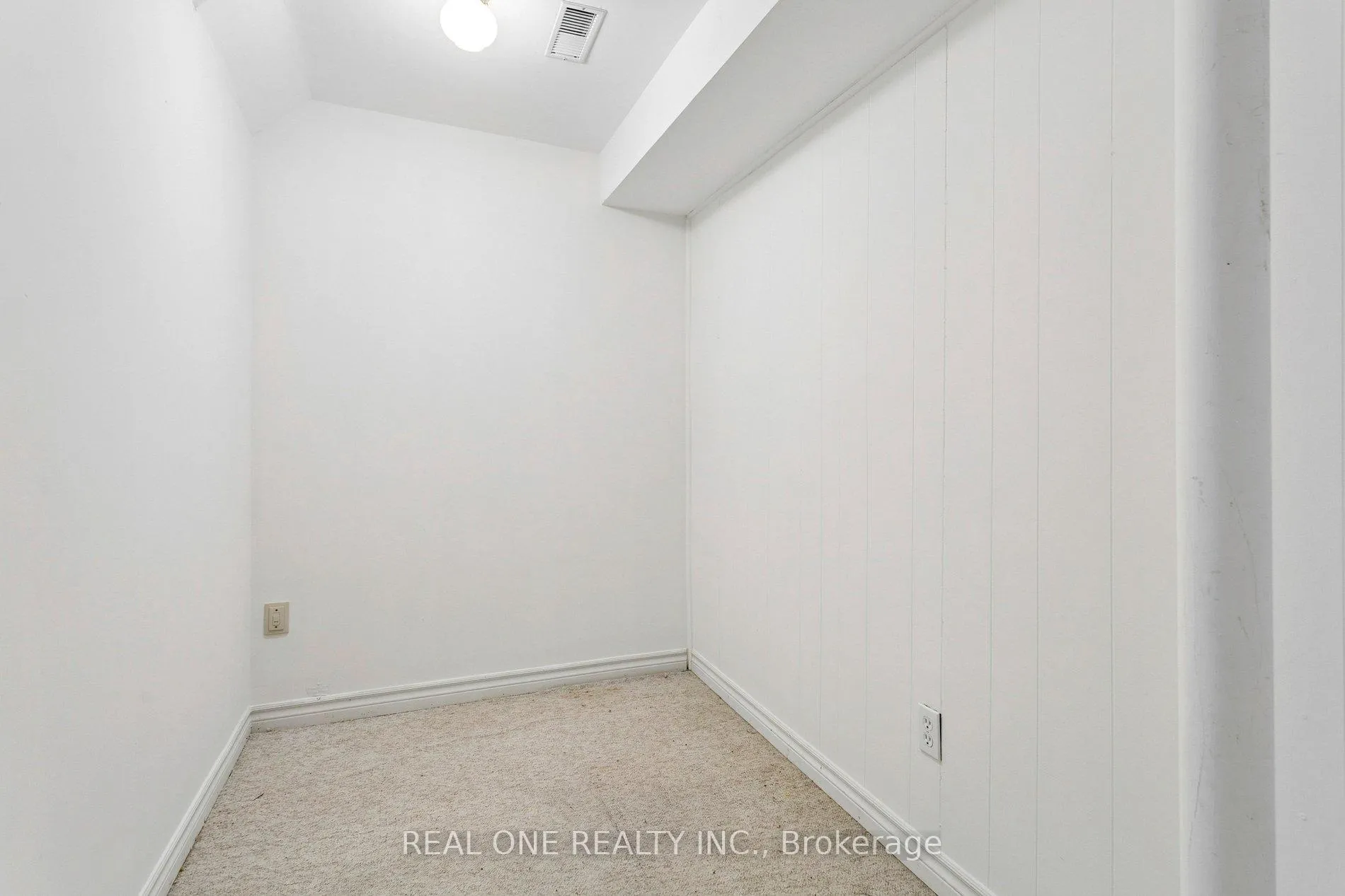 Photo 36 of 2262 Pell Crescent, Oakville, Westmount — HOMEH
