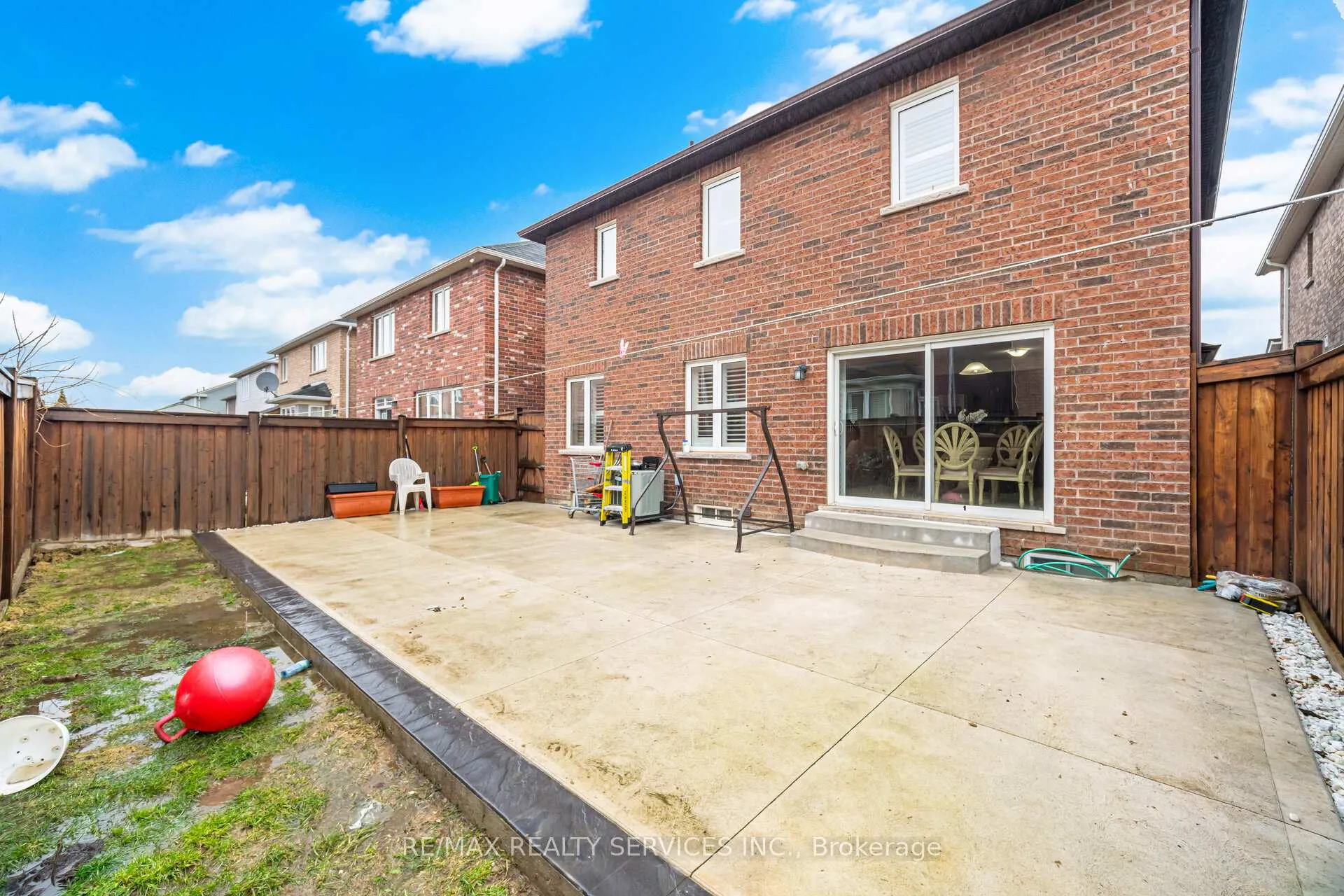 Photo 48 of 31 Miracle Trail, Brampton, Northwest Brampton — HOMEH