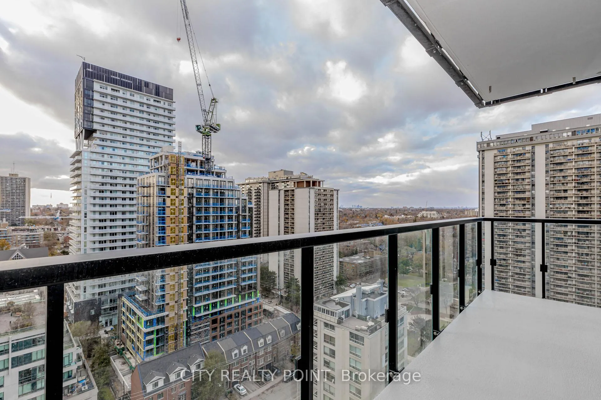 Photo 16 of Unit 1612, 120 Broadway Avenue, Toronto, Mount Pleasant West — HOMEH