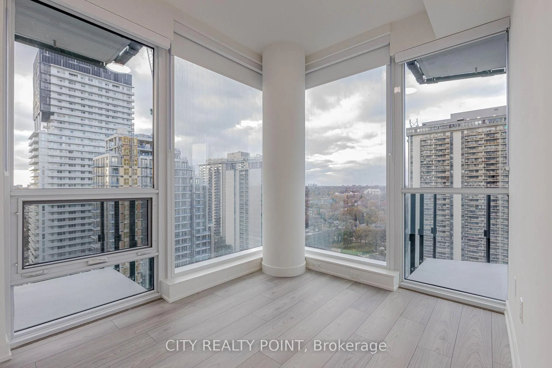 Photo 17 of Unit 1612, 120 Broadway Avenue, Toronto, Mount Pleasant West — HOMEH