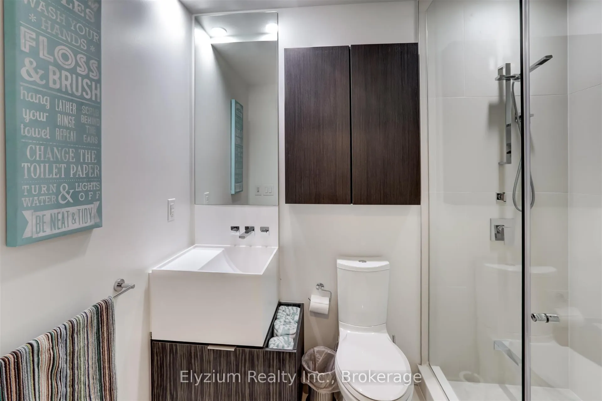 Photo 24 of Unit 518, 1 Bloor St E, Toronto, Church-Yonge Corridor — HOMEH