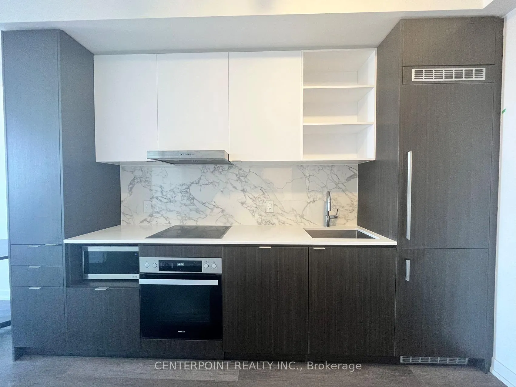 Photo 5 of Unit 6206, 55 Cooper Street, Toronto, Waterfront Communities — HOMEH