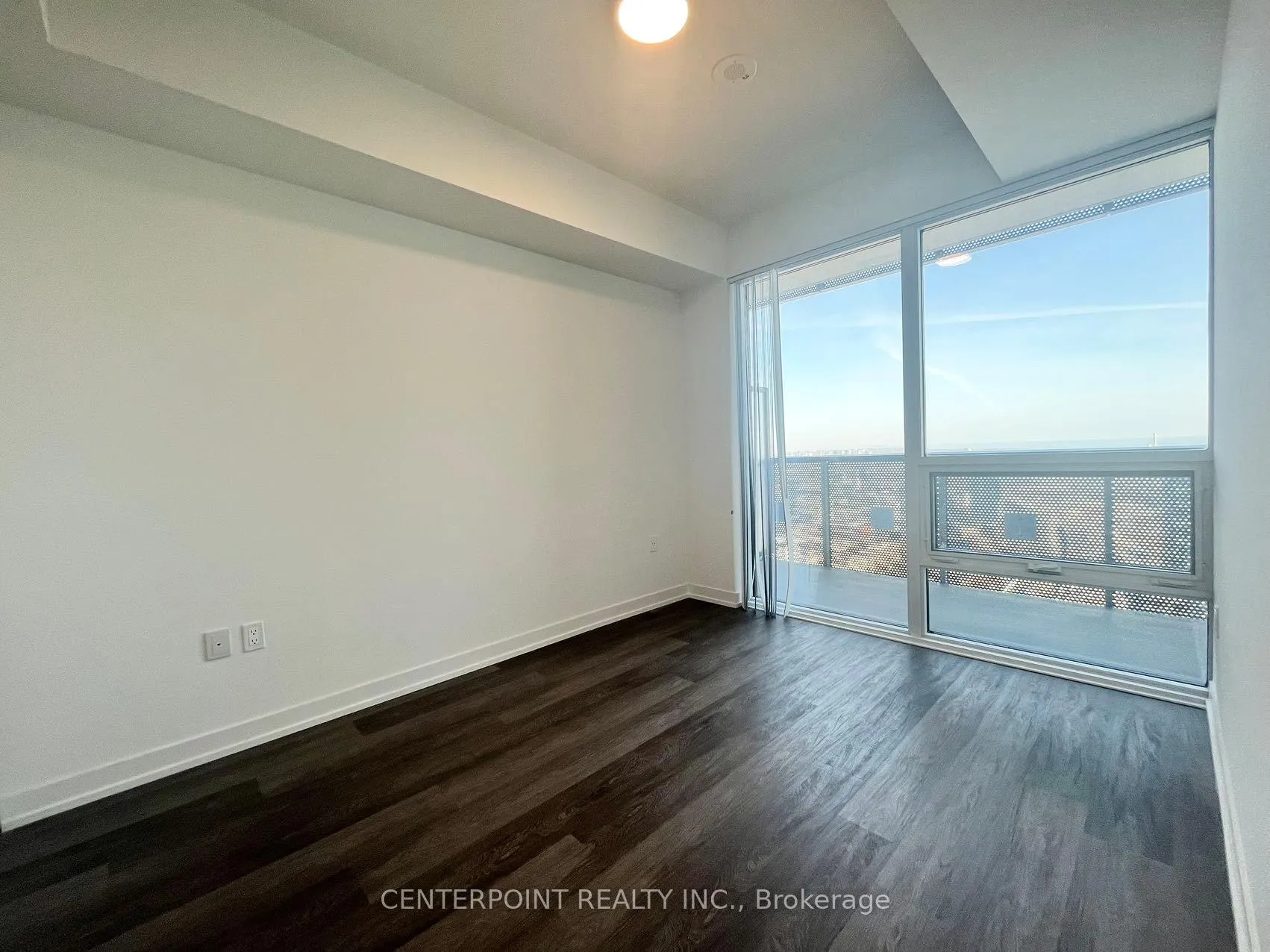 Photo 8 of Unit 6206, 55 Cooper Street, Toronto, Waterfront Communities — HOMEH