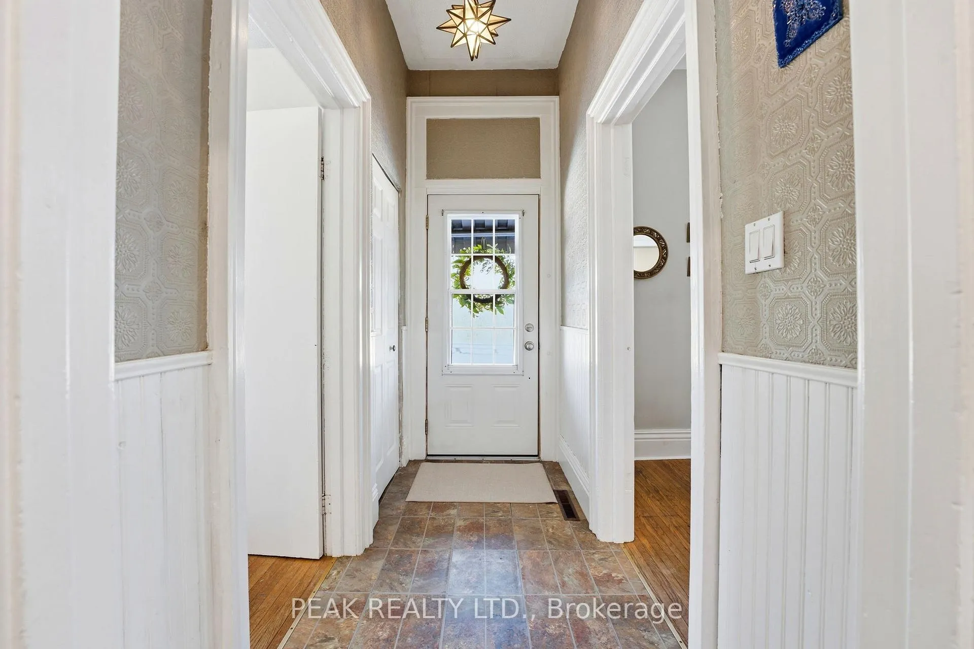 Photo 6 of 17 Helen Street, Brant, Paris — HOMEH